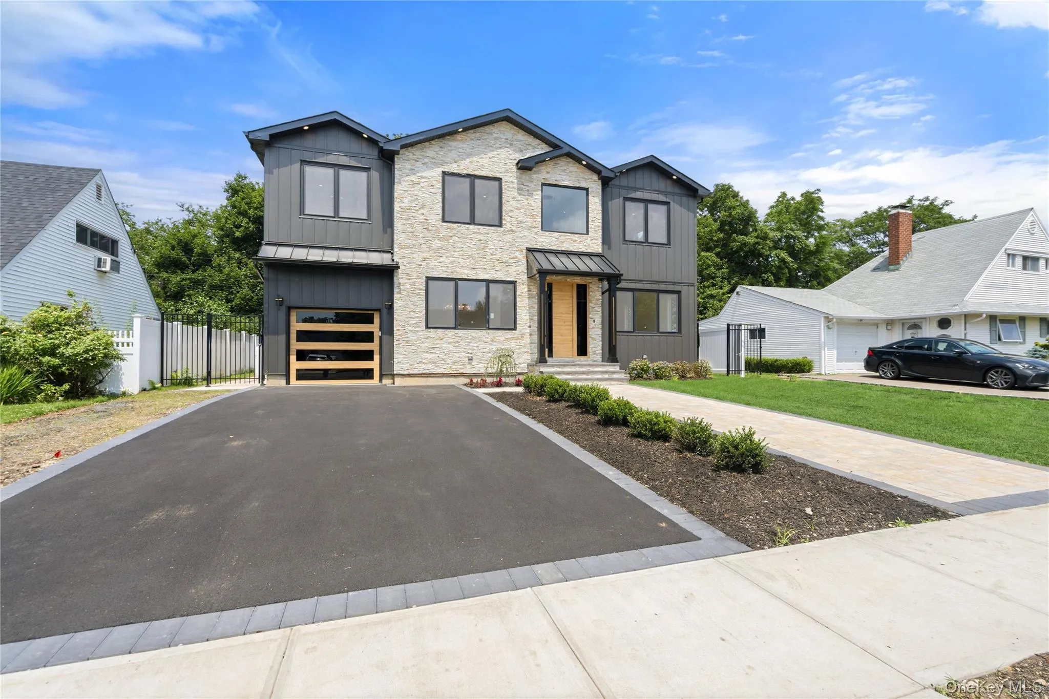 28 Choir Lane, Hempstead, NY, 5 Bedrooms Bedrooms, 15 Rooms Rooms,5 BathroomsBathrooms,Residential,For Rent,Choir,0,1023136 28 Choir Lane, Hempstead, NY, 5 Bedrooms Bedrooms, 15 Rooms Rooms,5 BathroomsBathrooms,Residential,For Rent,Choir,0,1023136