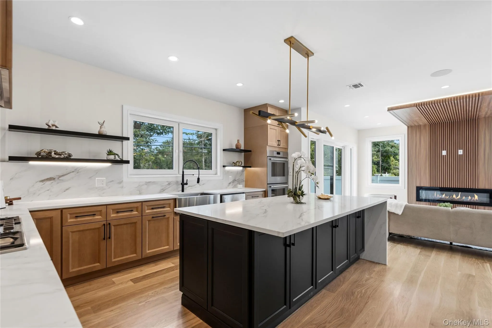 28 Choir Lane, Hempstead, NY, 5 Bedrooms Bedrooms, 15 Rooms Rooms,5 BathroomsBathrooms,Residential,For Rent,Choir,0,1023136 28 Choir Lane, Hempstead, NY, 5 Bedrooms Bedrooms, 15 Rooms Rooms,5 BathroomsBathrooms,Residential,For Rent,Choir,0,1023136