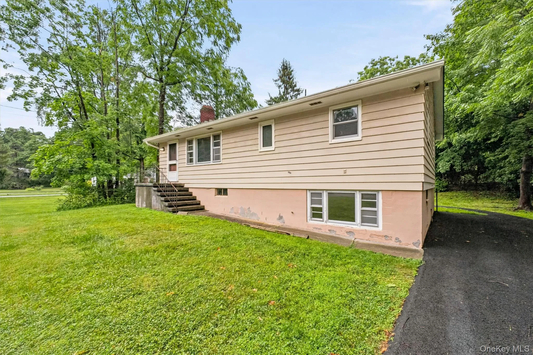 72 South Terrace, Fishkill, NY, 3 Bedrooms Bedrooms, 6 Rooms Rooms,1 BathroomBathrooms,Residential,For Rent,South,0,1023142 72 South Terrace, Fishkill, NY, 3 Bedrooms Bedrooms, 6 Rooms Rooms,1 BathroomBathrooms,Residential,For Rent,South,0,1023142