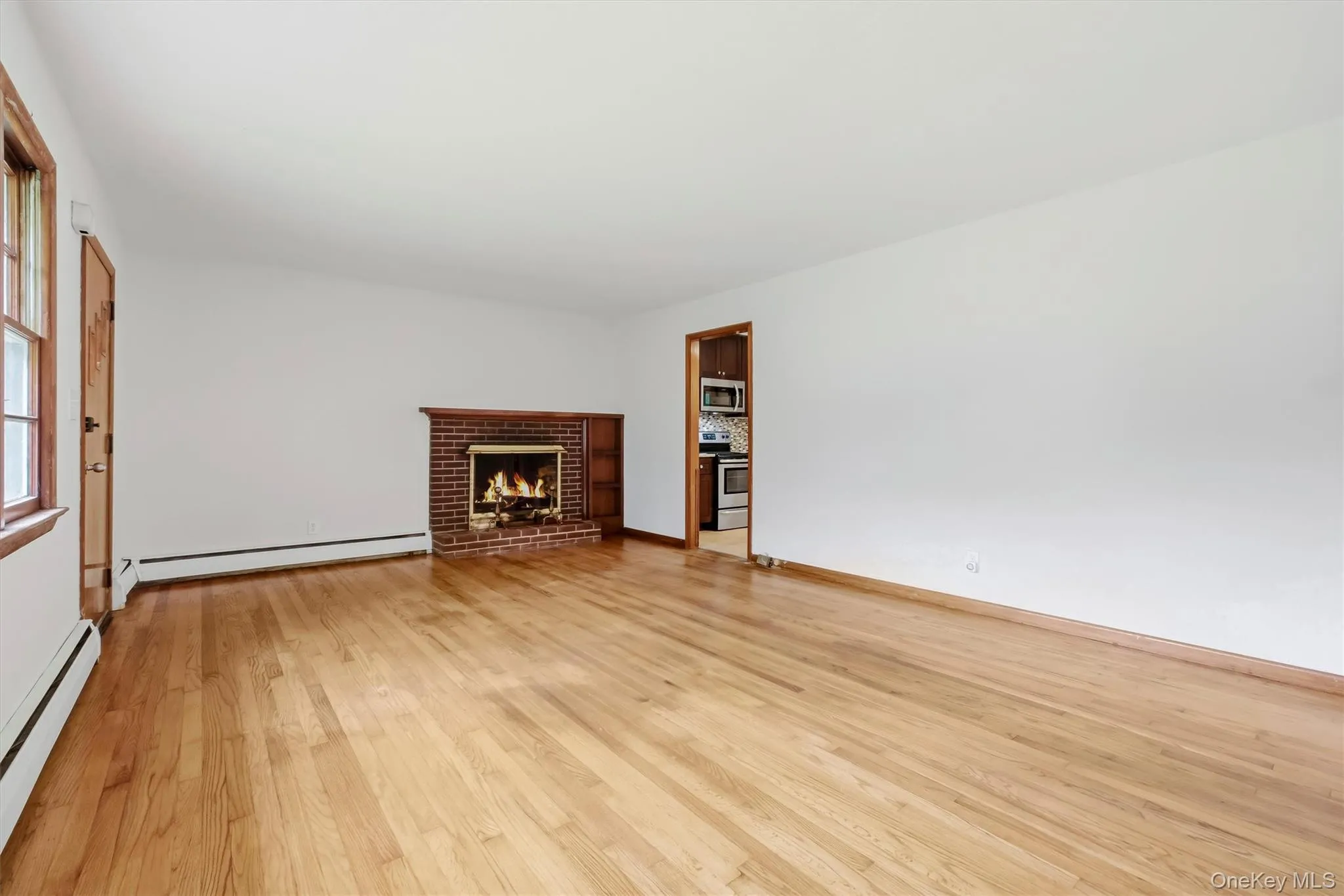 72 South Terrace, Fishkill, NY, 3 Bedrooms Bedrooms, 6 Rooms Rooms,1 BathroomBathrooms,Residential,For Rent,South,0,1023142 72 South Terrace, Fishkill, NY, 3 Bedrooms Bedrooms, 6 Rooms Rooms,1 BathroomBathrooms,Residential,For Rent,South,0,1023142