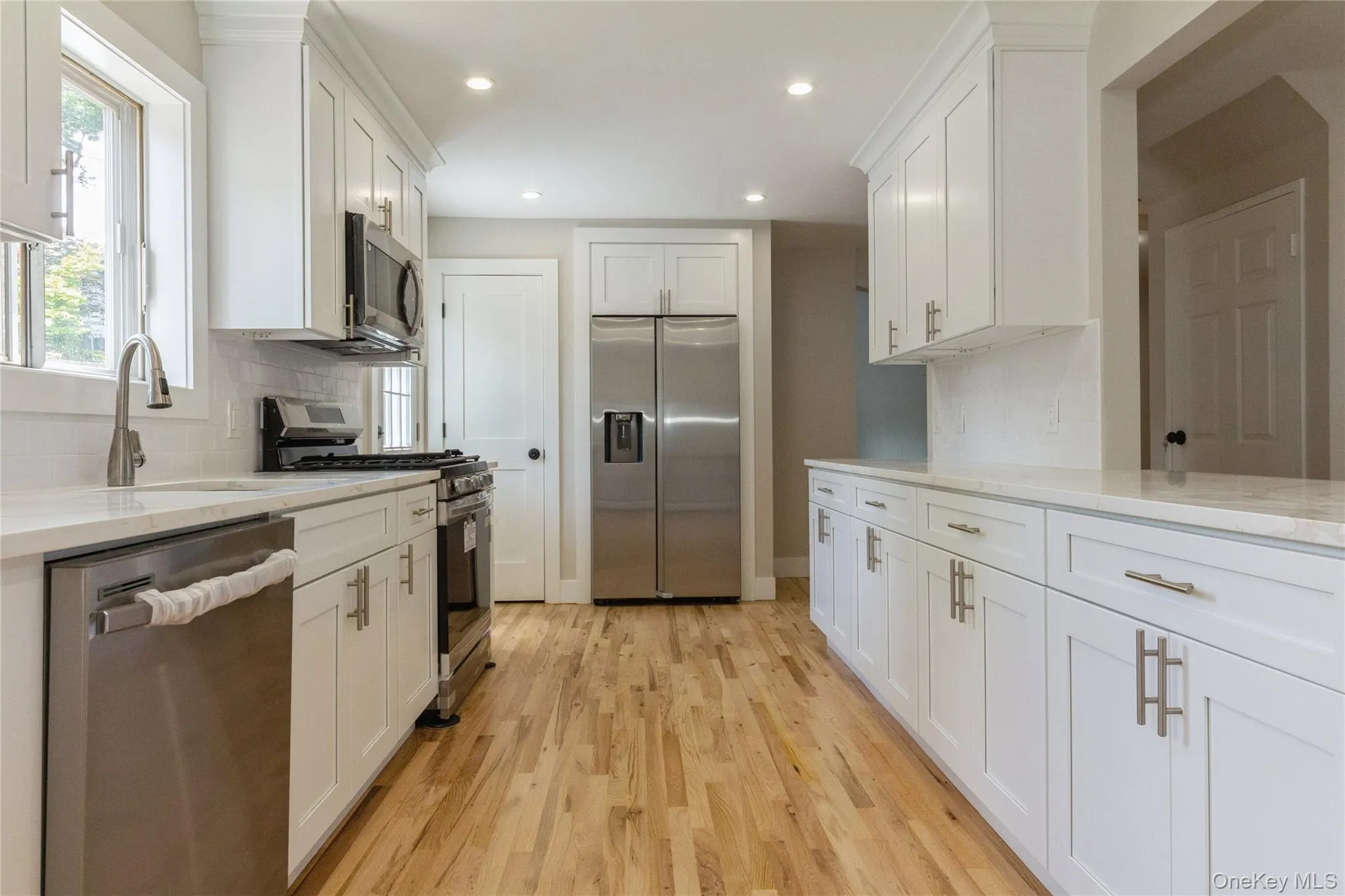 18 Linden Street, Brookhaven, NY, 4 Bedrooms Bedrooms, 9 Rooms Rooms,2 BathroomsBathrooms,Residential,For Rent,Linden,0,1023144 18 Linden Street, Brookhaven, NY, 4 Bedrooms Bedrooms, 9 Rooms Rooms,2 BathroomsBathrooms,Residential,For Rent,Linden,0,1023144