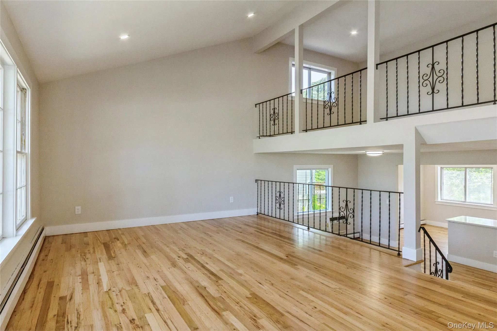18 Linden Street, Brookhaven, NY, 4 Bedrooms Bedrooms, 9 Rooms Rooms,2 BathroomsBathrooms,Residential,For Rent,Linden,0,1023144 18 Linden Street, Brookhaven, NY, 4 Bedrooms Bedrooms, 9 Rooms Rooms,2 BathroomsBathrooms,Residential,For Rent,Linden,0,1023144