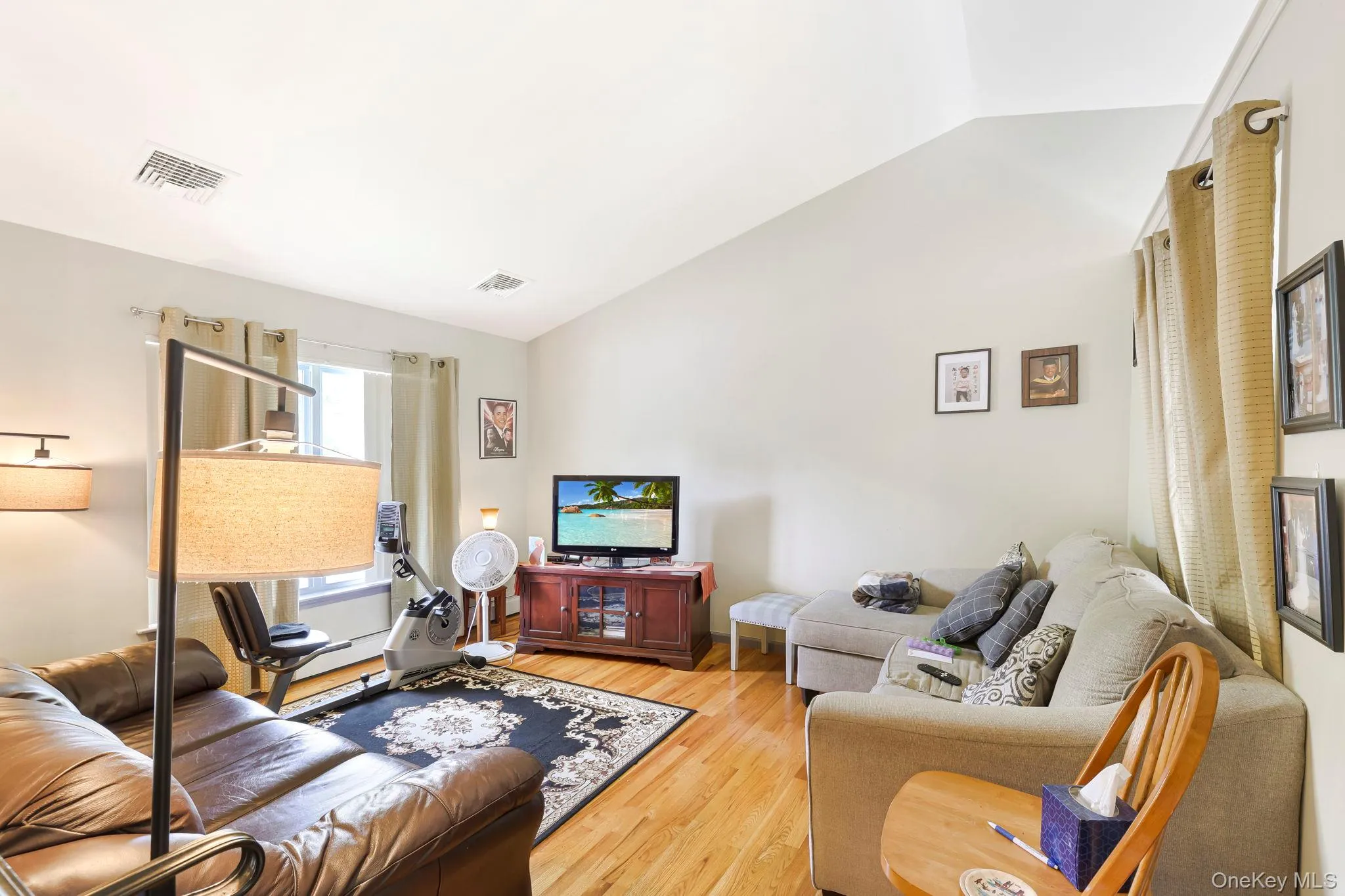 3 Stanford Court, Montgomery, NY, 4 Bedrooms Bedrooms, 7 Rooms Rooms,2 BathroomsBathrooms,Residential,For Rent,Stanford,0,1023145 3 Stanford Court, Montgomery, NY, 4 Bedrooms Bedrooms, 7 Rooms Rooms,2 BathroomsBathrooms,Residential,For Rent,Stanford,0,1023145