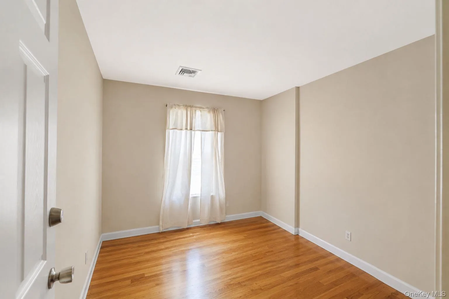 Virtually edited/staged to remove objects. Virtually edited/staged to remove objects.