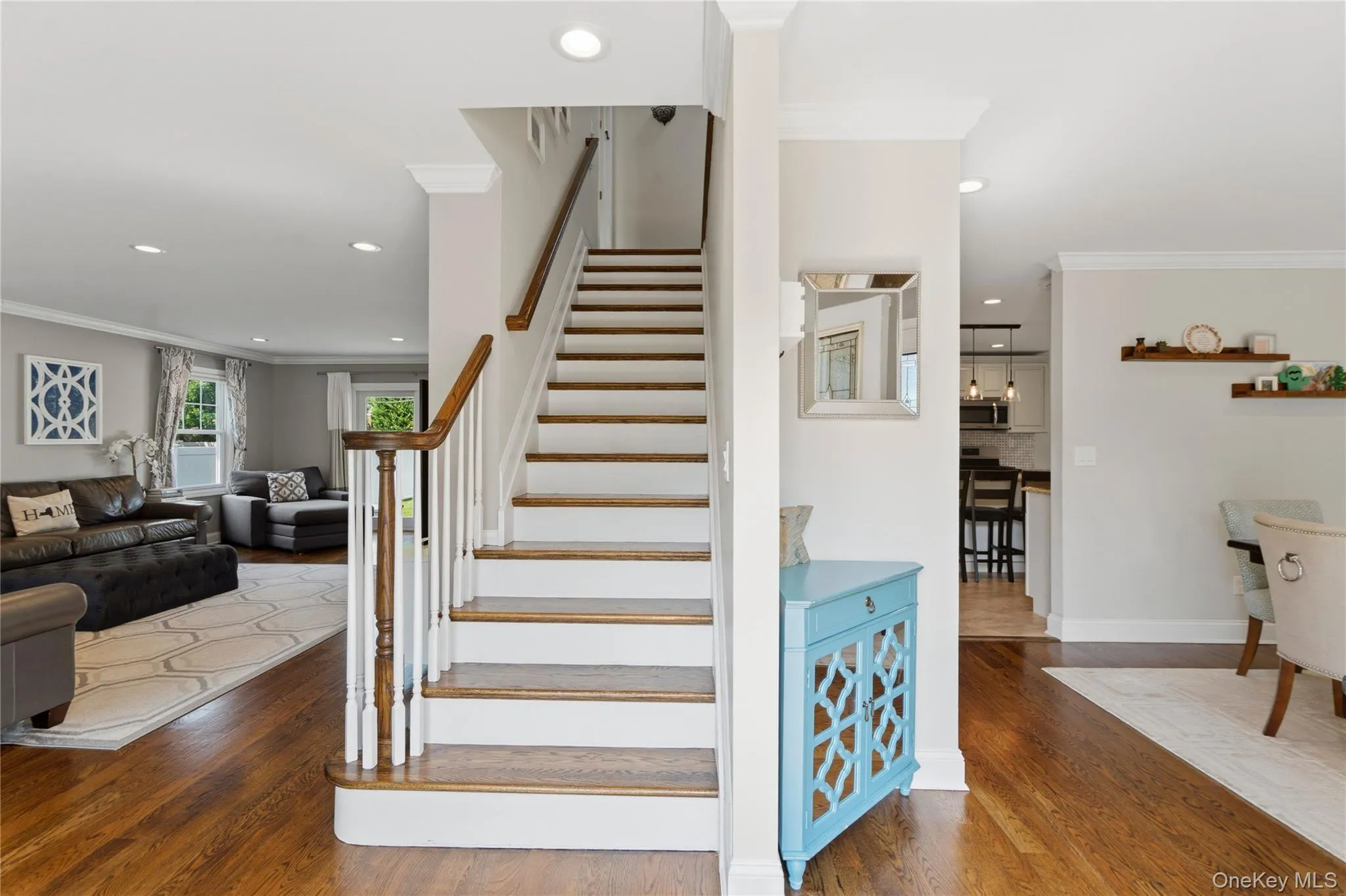 17 Woodwaye Road, Oyster Bay, NY, 4 Bedrooms Bedrooms, 10 Rooms Rooms,3 BathroomsBathrooms,Residential,For Rent,Woodwaye,0,1023147 17 Woodwaye Road, Oyster Bay, NY, 4 Bedrooms Bedrooms, 10 Rooms Rooms,3 BathroomsBathrooms,Residential,For Rent,Woodwaye,0,1023147