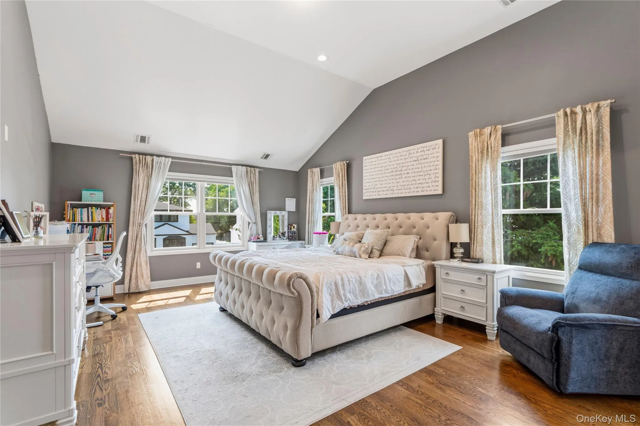 17 Woodwaye Road, Oyster Bay, NY, 4 Bedrooms Bedrooms, 10 Rooms Rooms,3 BathroomsBathrooms,Residential,For Rent,Woodwaye,0,1023147 17 Woodwaye Road, Oyster Bay, NY, 4 Bedrooms Bedrooms, 10 Rooms Rooms,3 BathroomsBathrooms,Residential,For Rent,Woodwaye,0,1023147
