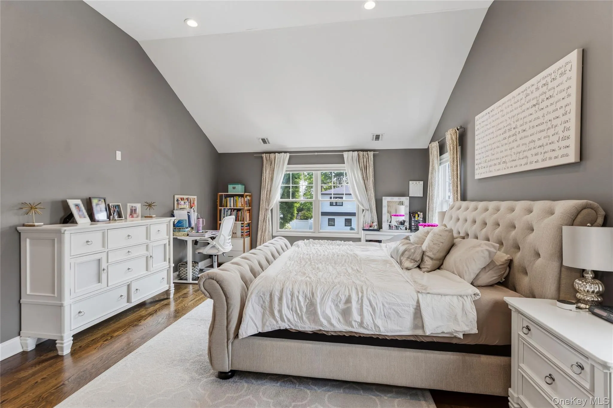 17 Woodwaye Road, Oyster Bay, NY, 4 Bedrooms Bedrooms, 10 Rooms Rooms,3 BathroomsBathrooms,Residential,For Rent,Woodwaye,0,1023147 17 Woodwaye Road, Oyster Bay, NY, 4 Bedrooms Bedrooms, 10 Rooms Rooms,3 BathroomsBathrooms,Residential,For Rent,Woodwaye,0,1023147