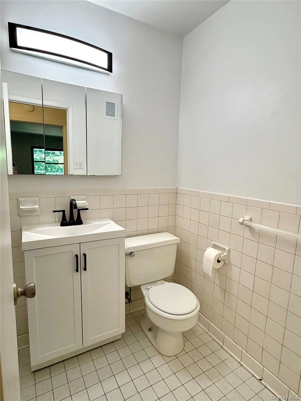 2241 Palmer Ave, New Rochelle, NY, 1 Bedroom Bedrooms, 3 Rooms Rooms,1 BathroomBathrooms,Residential Lease,For Rent,Palmer Ave,0,1023149 2241 Palmer Ave, New Rochelle, NY, 1 Bedroom Bedrooms, 3 Rooms Rooms,1 BathroomBathrooms,Residential Lease,For Rent,Palmer Ave,0,1023149