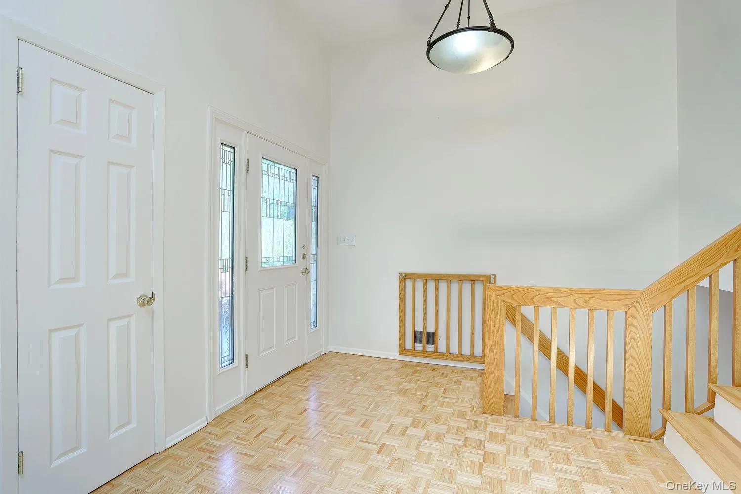 9 Charlotte Drive, Ramapo, NY, 5 Bedrooms Bedrooms, 9 Rooms Rooms,3 BathroomsBathrooms,Residential,For Rent,Charlotte,0,1023150 9 Charlotte Drive, Ramapo, NY, 5 Bedrooms Bedrooms, 9 Rooms Rooms,3 BathroomsBathrooms,Residential,For Rent,Charlotte,0,1023150