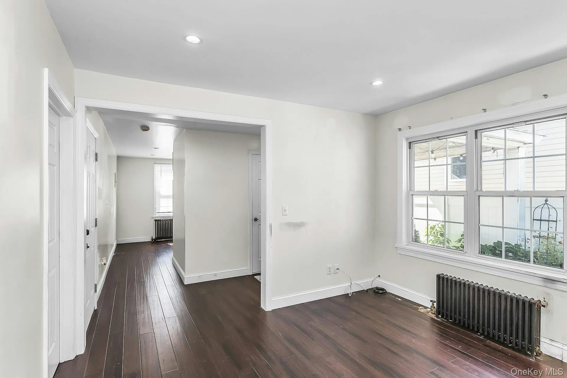 190-40 103rd Avenue, New York, NY, 6 Bedrooms Bedrooms, 10 Rooms Rooms,2 BathroomsBathrooms,Residential,For Rent,103rd,0,1023152 190-40 103rd Avenue, New York, NY, 6 Bedrooms Bedrooms, 10 Rooms Rooms,2 BathroomsBathrooms,Residential,For Rent,103rd,0,1023152