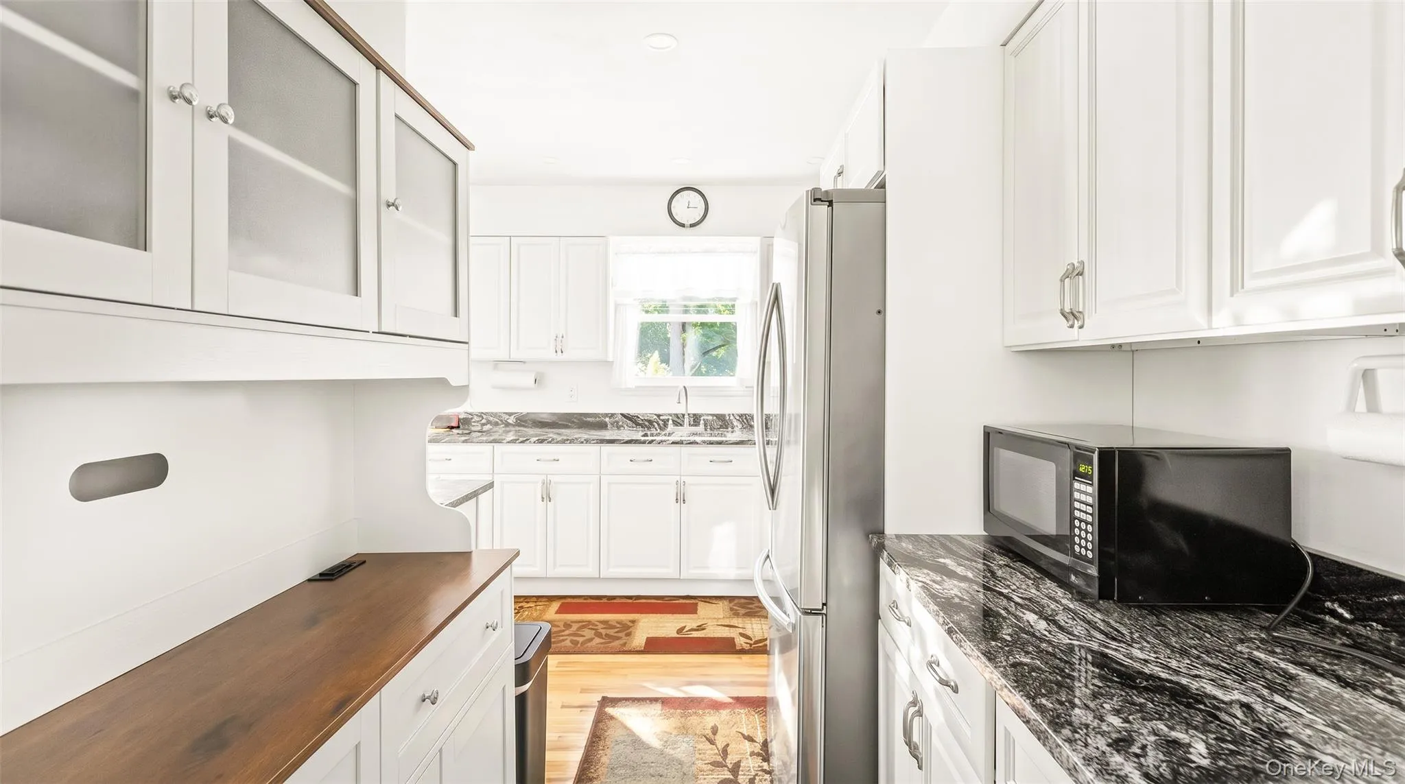 370 Country Road, Brookhaven, NY, 5 Bedrooms Bedrooms, 12 Rooms Rooms,3 BathroomsBathrooms,Residential,For Rent,Country,0,1023153 370 Country Road, Brookhaven, NY, 5 Bedrooms Bedrooms, 12 Rooms Rooms,3 BathroomsBathrooms,Residential,For Rent,Country,0,1023153