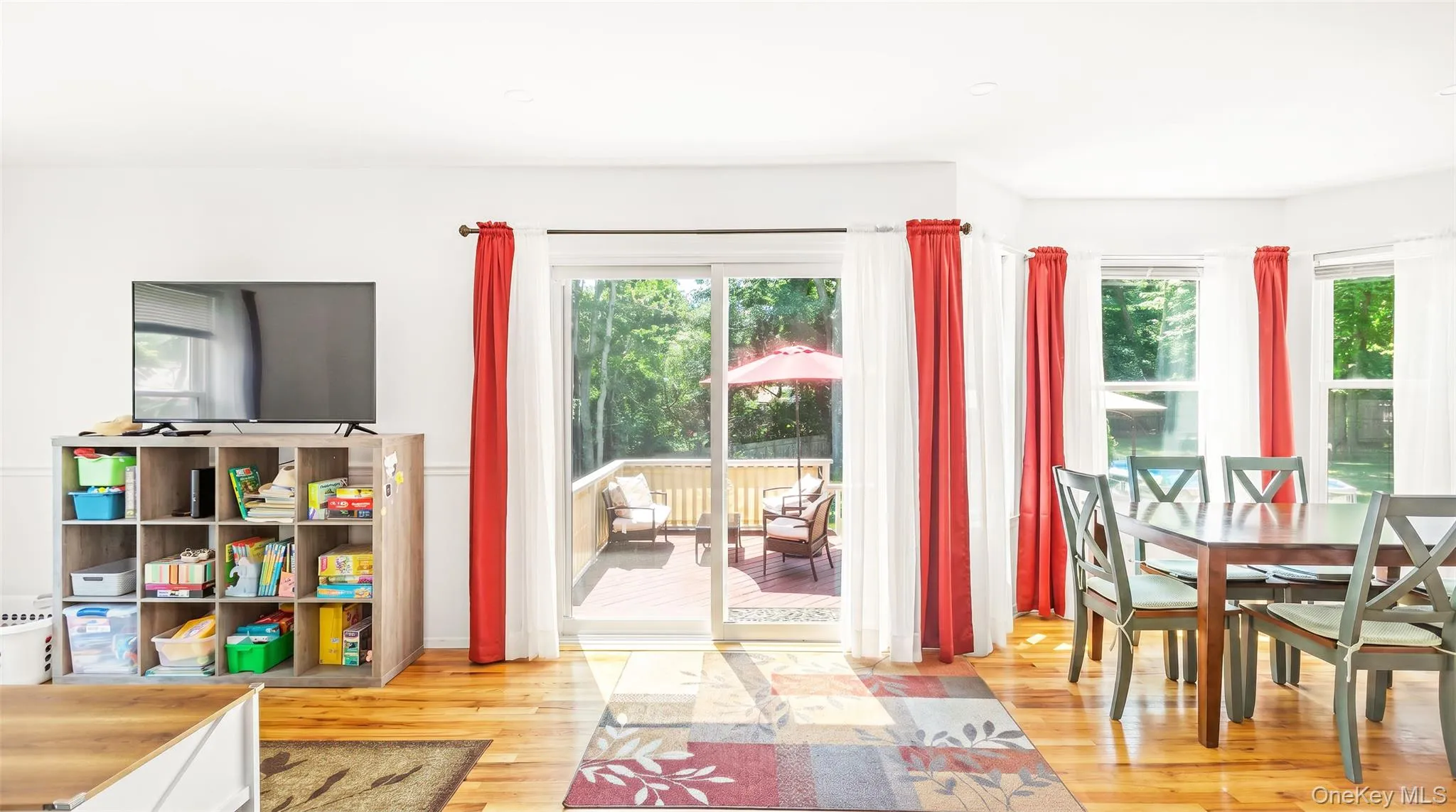 370 Country Road, Brookhaven, NY, 5 Bedrooms Bedrooms, 12 Rooms Rooms,3 BathroomsBathrooms,Residential,For Rent,Country,0,1023153 370 Country Road, Brookhaven, NY, 5 Bedrooms Bedrooms, 12 Rooms Rooms,3 BathroomsBathrooms,Residential,For Rent,Country,0,1023153