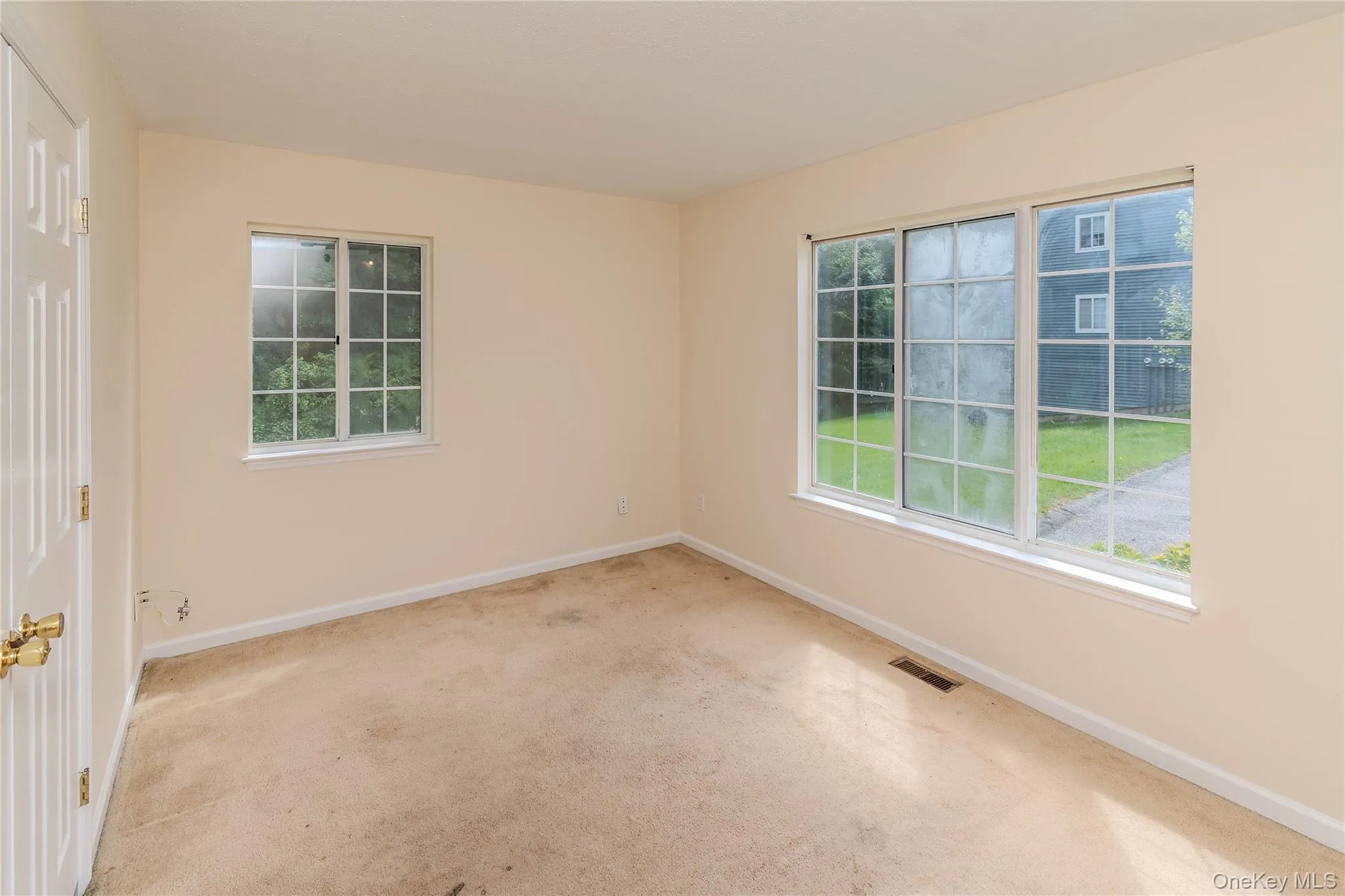 405 Bentley Court, Southeast, NY, 1 Bedroom Bedrooms, 6 Rooms Rooms,2 BathroomsBathrooms,Residential,For Rent,Bentley,0,1023154 405 Bentley Court, Southeast, NY, 1 Bedroom Bedrooms, 6 Rooms Rooms,2 BathroomsBathrooms,Residential,For Rent,Bentley,0,1023154