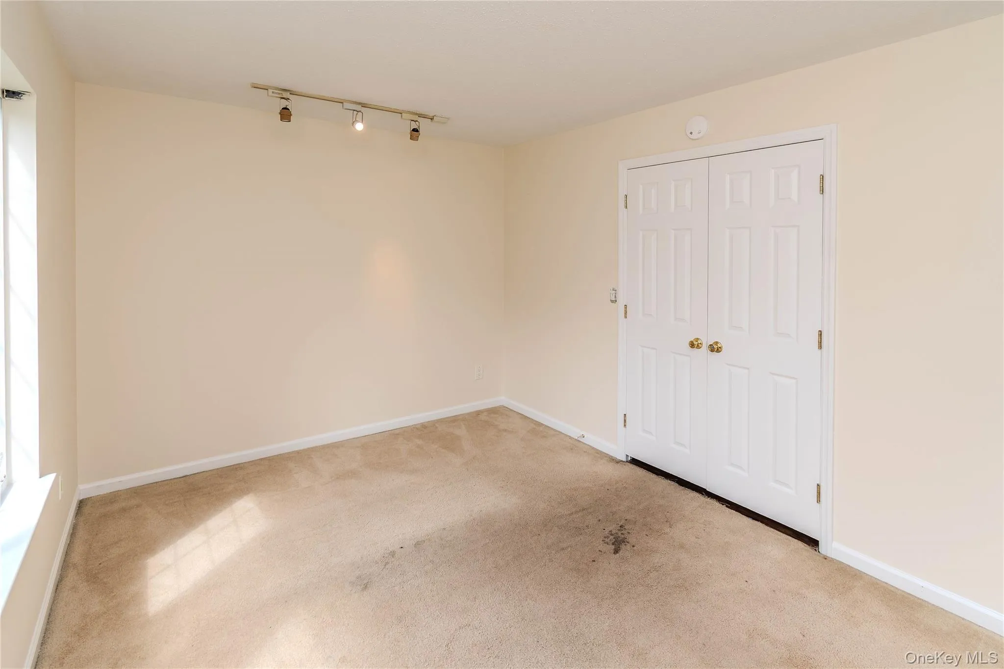 405 Bentley Court, Southeast, NY, 1 Bedroom Bedrooms, 6 Rooms Rooms,2 BathroomsBathrooms,Residential,For Rent,Bentley,0,1023154 405 Bentley Court, Southeast, NY, 1 Bedroom Bedrooms, 6 Rooms Rooms,2 BathroomsBathrooms,Residential,For Rent,Bentley,0,1023154