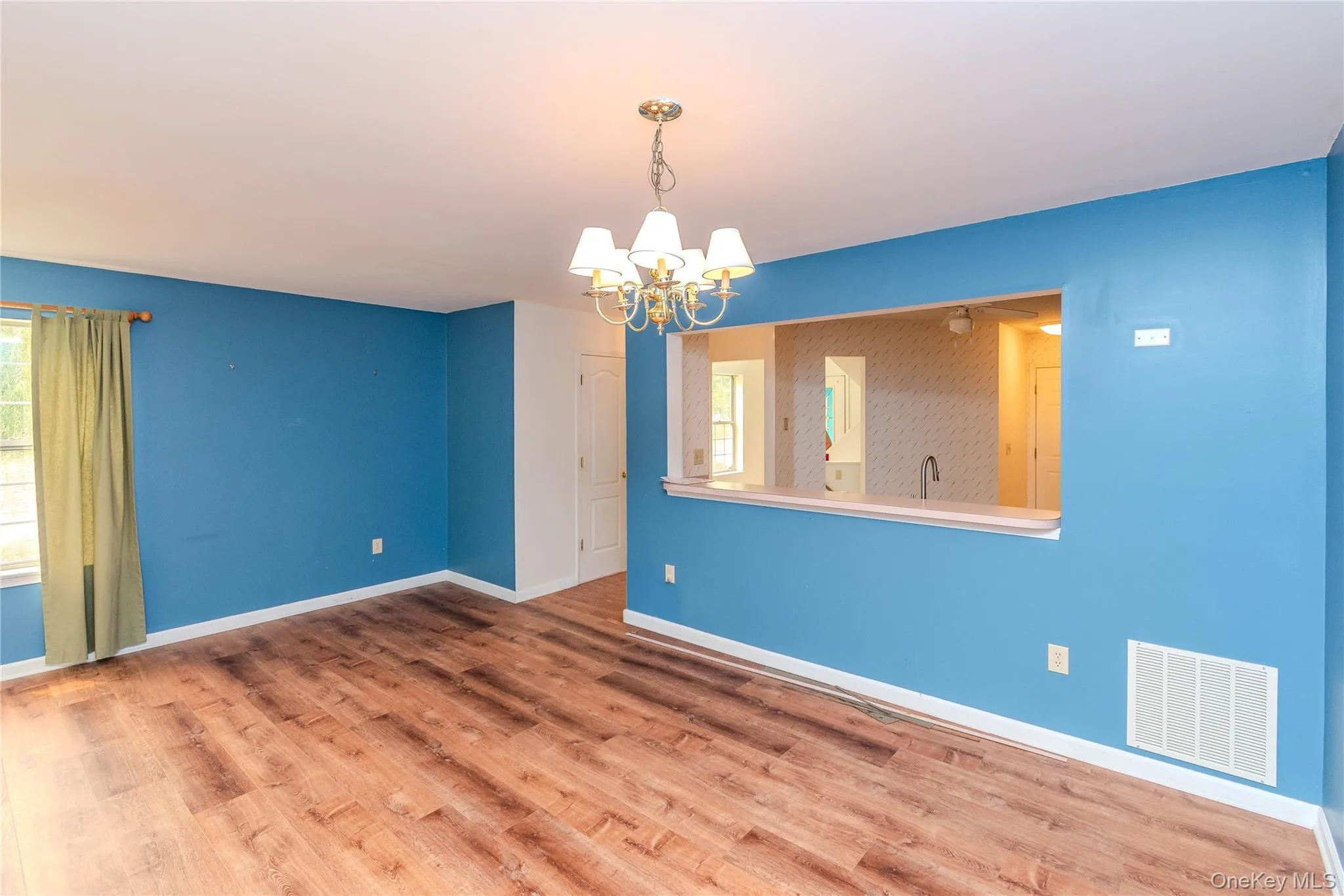 255 Crestwood Court, Fishkill, NY, 2 Bedrooms Bedrooms, 7 Rooms Rooms,1 BathroomBathrooms,Residential,For Rent,Crestwood,0,1023155 255 Crestwood Court, Fishkill, NY, 2 Bedrooms Bedrooms, 7 Rooms Rooms,1 BathroomBathrooms,Residential,For Rent,Crestwood,0,1023155