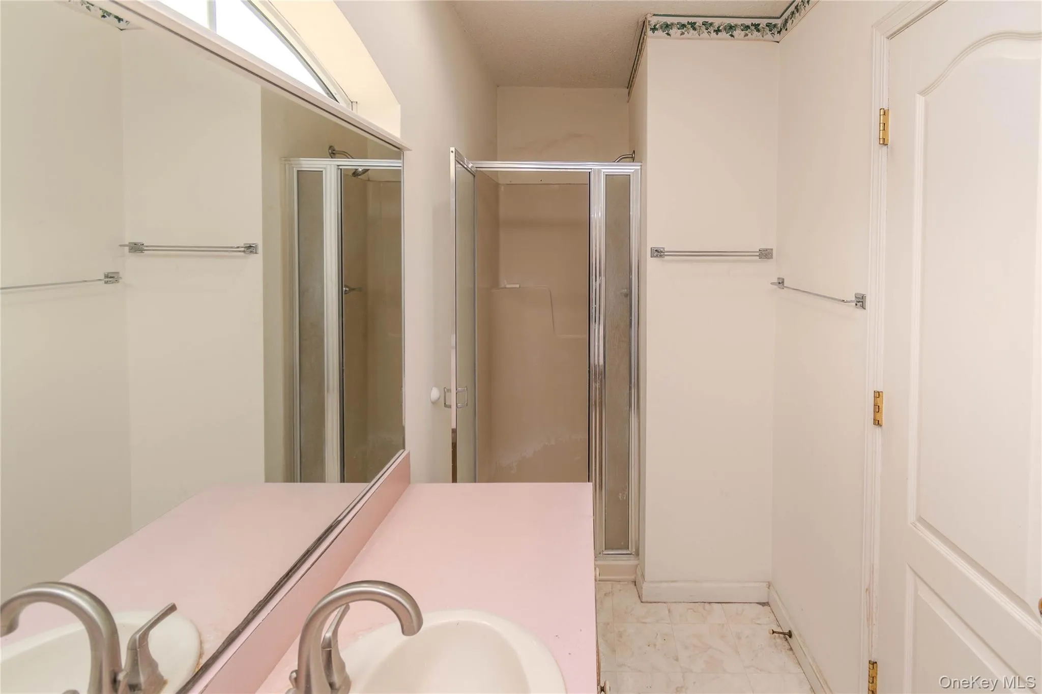 255 Crestwood Court, Fishkill, NY, 2 Bedrooms Bedrooms, 7 Rooms Rooms,1 BathroomBathrooms,Residential,For Rent,Crestwood,0,1023155 255 Crestwood Court, Fishkill, NY, 2 Bedrooms Bedrooms, 7 Rooms Rooms,1 BathroomBathrooms,Residential,For Rent,Crestwood,0,1023155