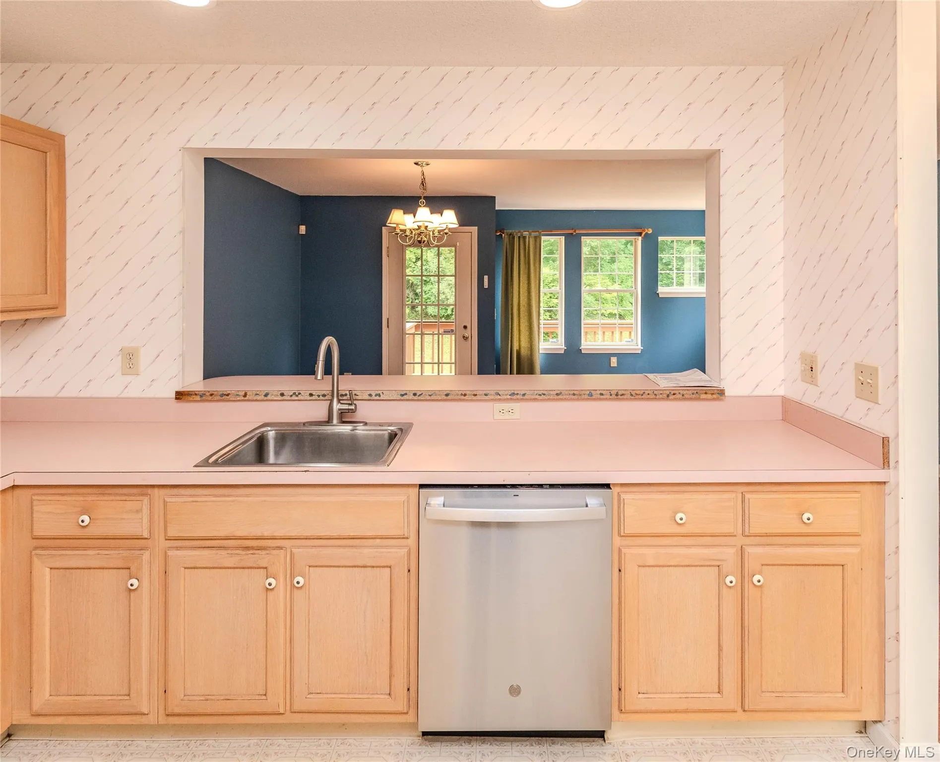 255 Crestwood Court, Fishkill, NY, 2 Bedrooms Bedrooms, 7 Rooms Rooms,1 BathroomBathrooms,Residential,For Rent,Crestwood,0,1023155 255 Crestwood Court, Fishkill, NY, 2 Bedrooms Bedrooms, 7 Rooms Rooms,1 BathroomBathrooms,Residential,For Rent,Crestwood,0,1023155