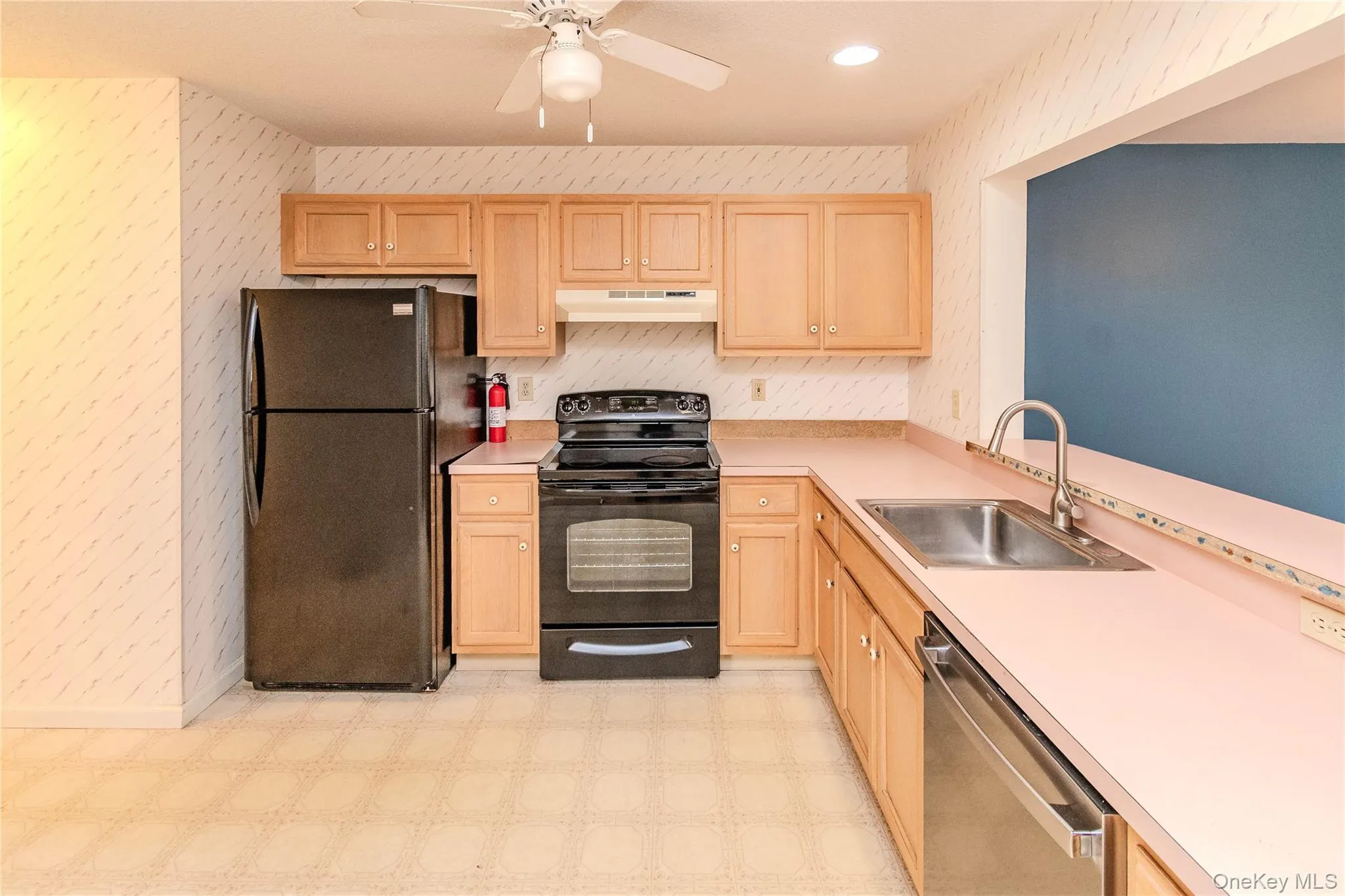 255 Crestwood Court, Fishkill, NY, 2 Bedrooms Bedrooms, 7 Rooms Rooms,1 BathroomBathrooms,Residential,For Rent,Crestwood,0,1023155 255 Crestwood Court, Fishkill, NY, 2 Bedrooms Bedrooms, 7 Rooms Rooms,1 BathroomBathrooms,Residential,For Rent,Crestwood,0,1023155