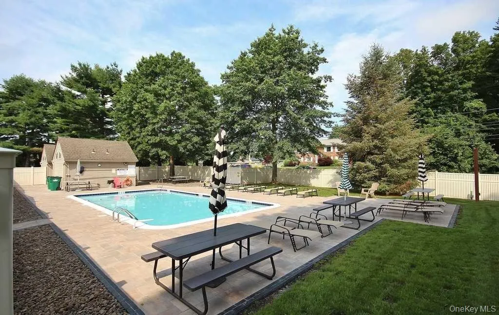 255 Crestwood Court, Fishkill, NY, 2 Bedrooms Bedrooms, 7 Rooms Rooms,1 BathroomBathrooms,Residential,For Rent,Crestwood,0,1023155 255 Crestwood Court, Fishkill, NY, 2 Bedrooms Bedrooms, 7 Rooms Rooms,1 BathroomBathrooms,Residential,For Rent,Crestwood,0,1023155