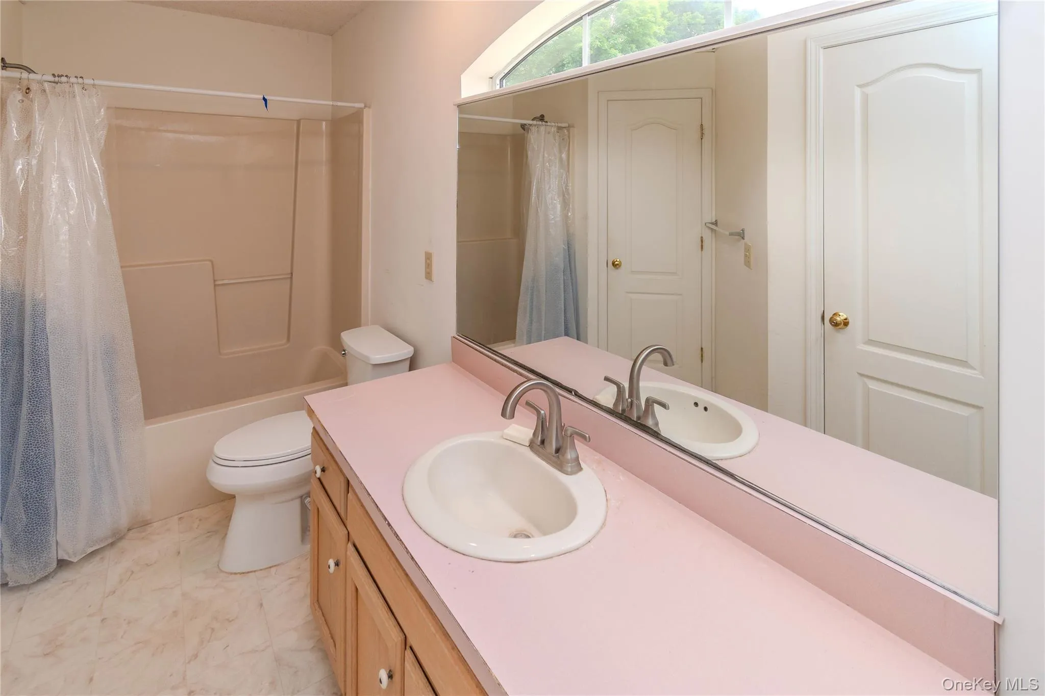 255 Crestwood Court, Fishkill, NY, 2 Bedrooms Bedrooms, 7 Rooms Rooms,1 BathroomBathrooms,Residential,For Rent,Crestwood,0,1023155 255 Crestwood Court, Fishkill, NY, 2 Bedrooms Bedrooms, 7 Rooms Rooms,1 BathroomBathrooms,Residential,For Rent,Crestwood,0,1023155