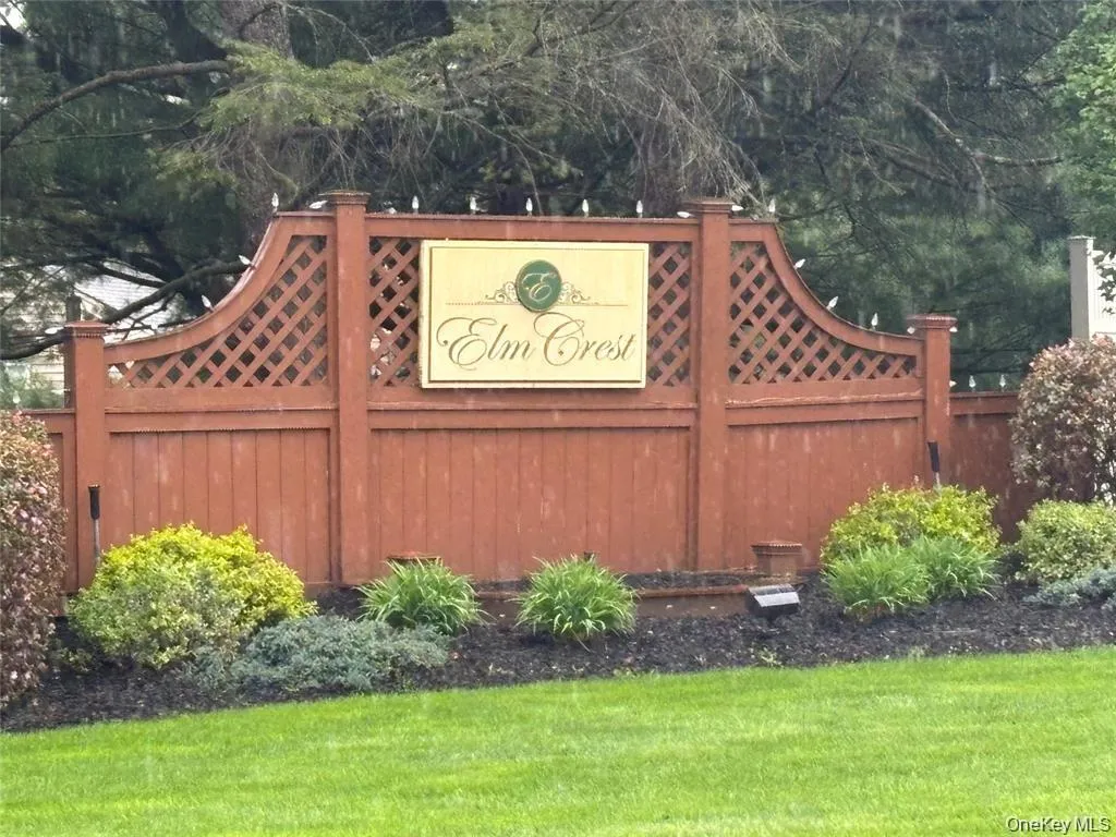 255 Crestwood Court, Fishkill, NY, 2 Bedrooms Bedrooms, 7 Rooms Rooms,1 BathroomBathrooms,Residential,For Rent,Crestwood,0,1023155 255 Crestwood Court, Fishkill, NY, 2 Bedrooms Bedrooms, 7 Rooms Rooms,1 BathroomBathrooms,Residential,For Rent,Crestwood,0,1023155