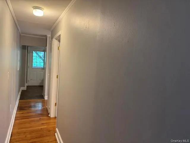 With ceiling light... With ceiling light...