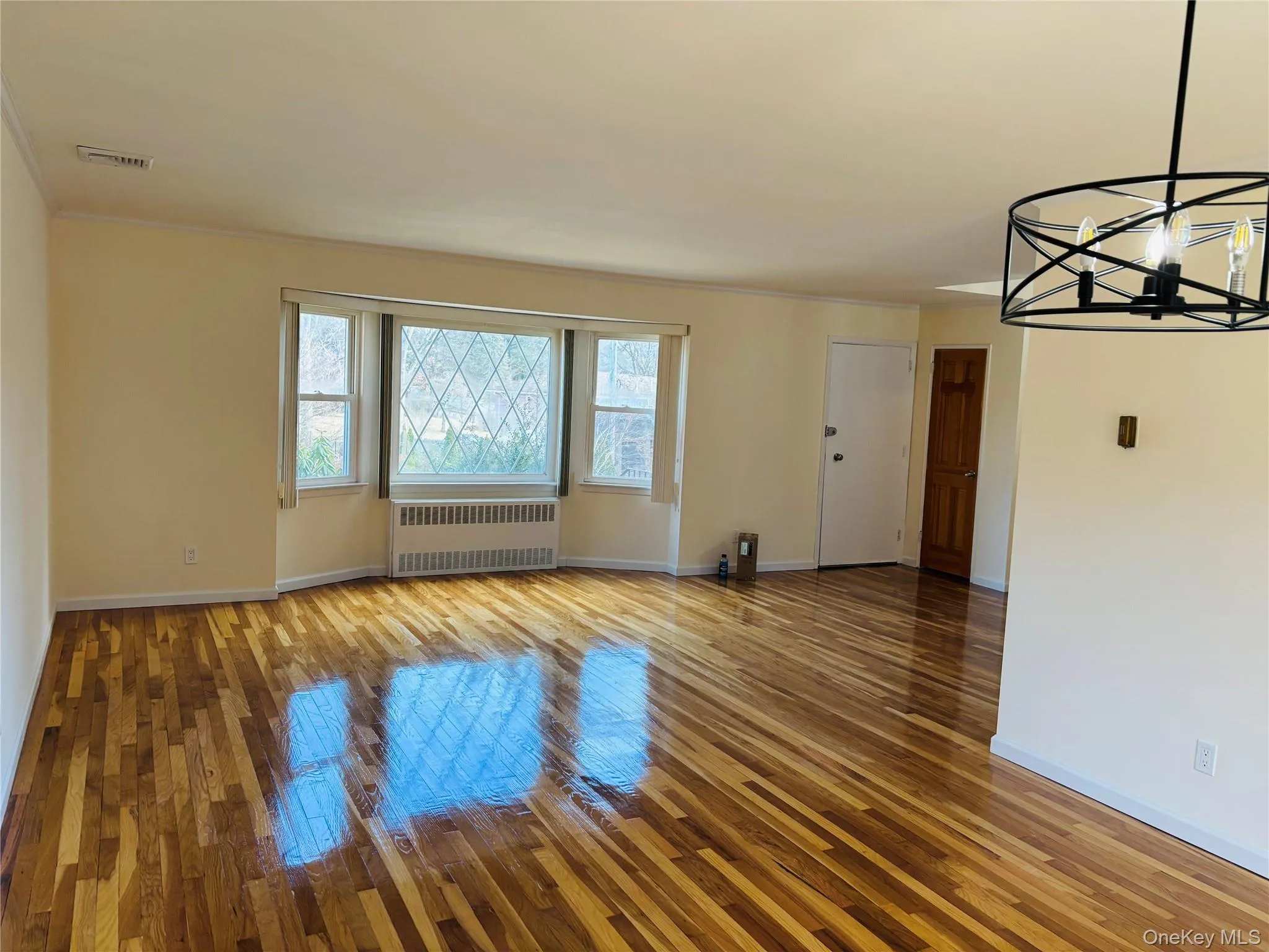 71 Willits Road, Glen Cove, NY, 3 Bedrooms Bedrooms, 8 Rooms Rooms,2 BathroomsBathrooms,Residential,For Rent,Willits,0,1023160 71 Willits Road, Glen Cove, NY, 3 Bedrooms Bedrooms, 8 Rooms Rooms,2 BathroomsBathrooms,Residential,For Rent,Willits,0,1023160