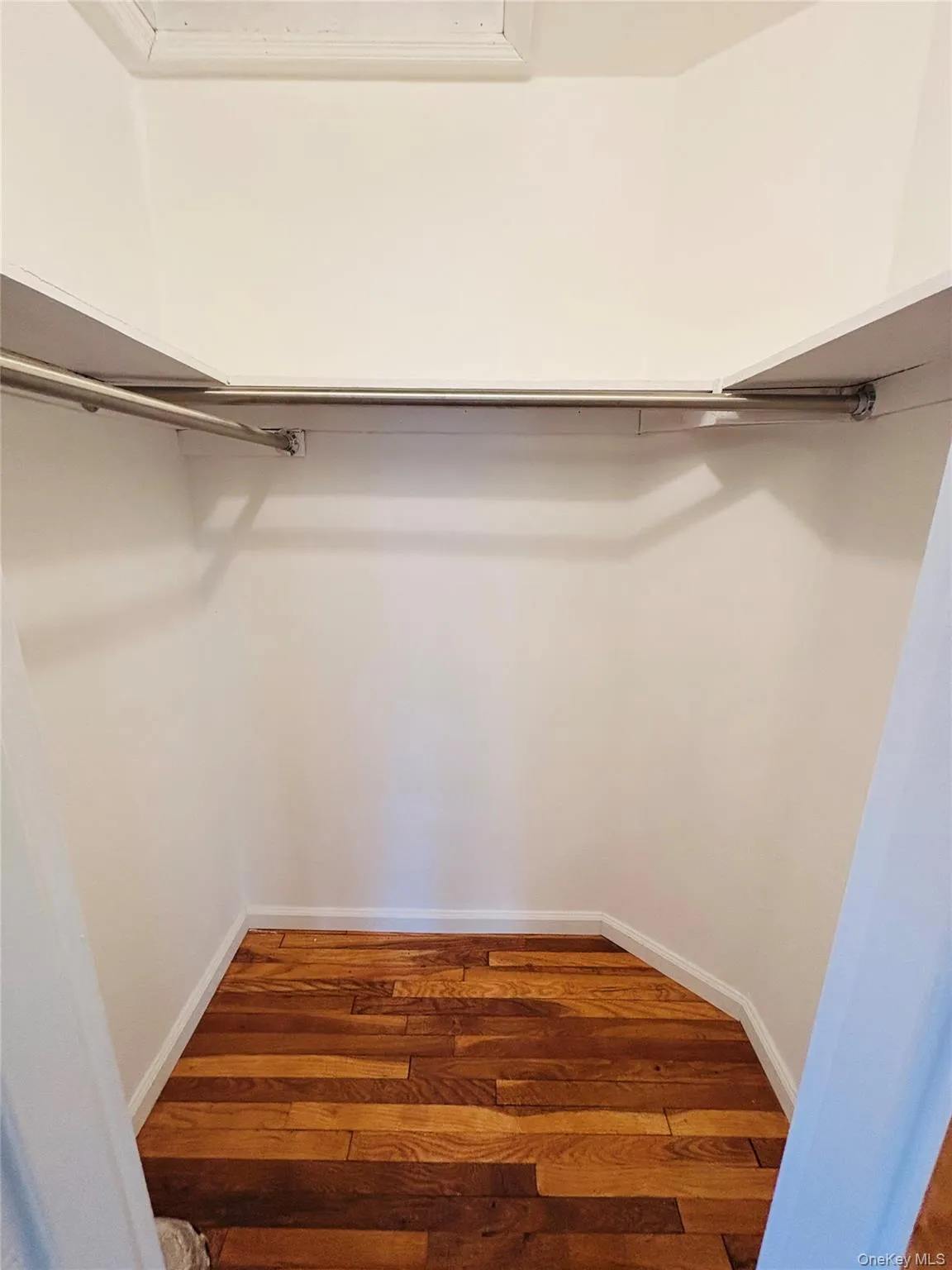 71 Willits Road, Glen Cove, NY, 3 Bedrooms Bedrooms, 8 Rooms Rooms,2 BathroomsBathrooms,Residential,For Rent,Willits,0,1023160 71 Willits Road, Glen Cove, NY, 3 Bedrooms Bedrooms, 8 Rooms Rooms,2 BathroomsBathrooms,Residential,For Rent,Willits,0,1023160