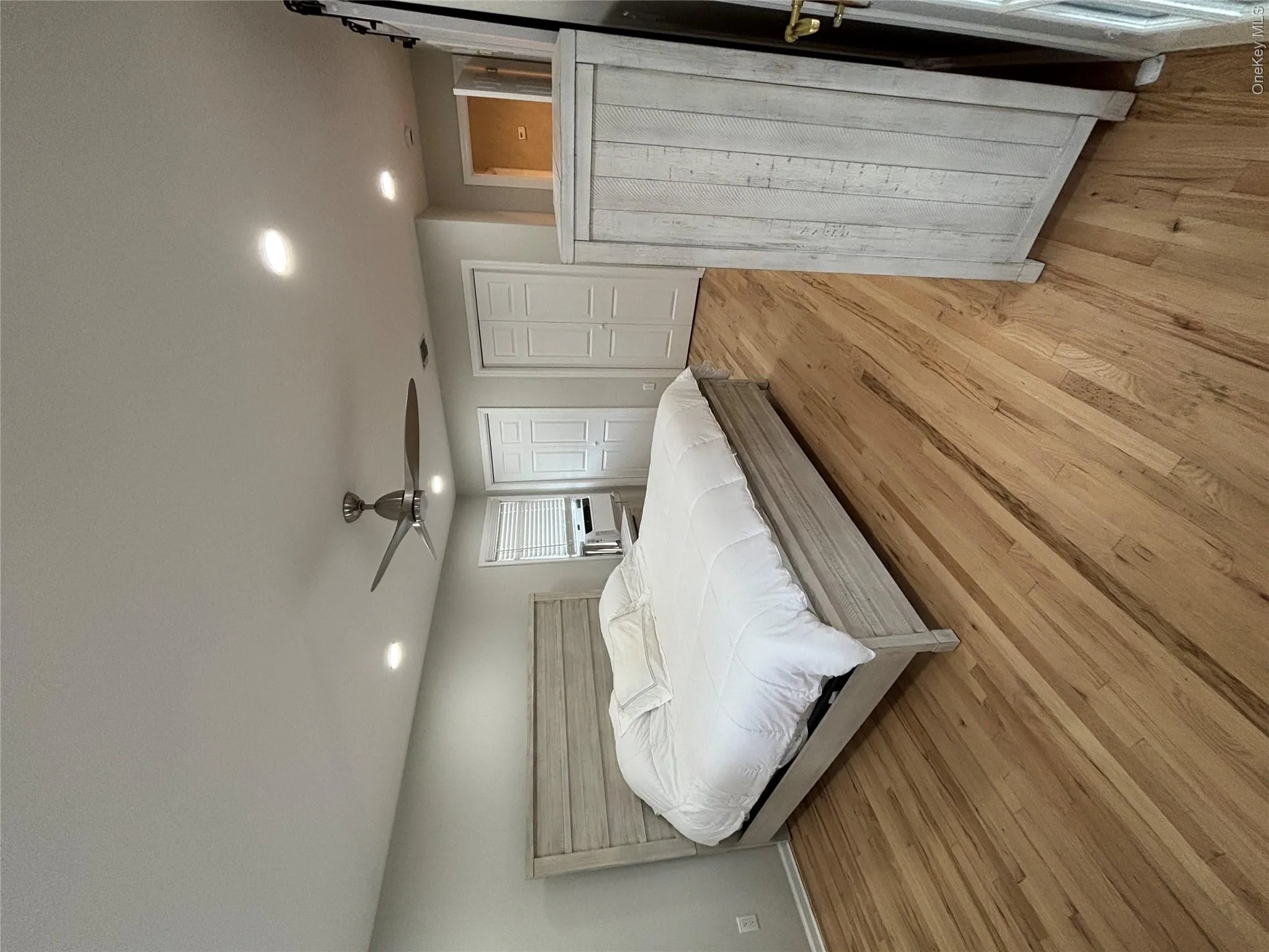 38 Hallock Avenue, Smithtown, NY, 3 Bedrooms Bedrooms, 6 Rooms Rooms,2 BathroomsBathrooms,Residential,For Rent,Hallock,0,1023162 38 Hallock Avenue, Smithtown, NY, 3 Bedrooms Bedrooms, 6 Rooms Rooms,2 BathroomsBathrooms,Residential,For Rent,Hallock,0,1023162