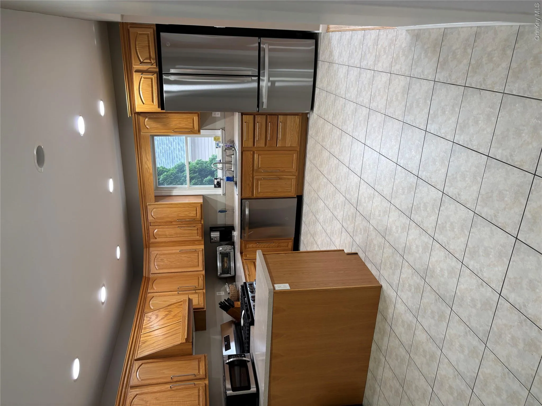 38 Hallock Avenue, Smithtown, NY, 3 Bedrooms Bedrooms, 6 Rooms Rooms,2 BathroomsBathrooms,Residential,For Rent,Hallock,0,1023162 38 Hallock Avenue, Smithtown, NY, 3 Bedrooms Bedrooms, 6 Rooms Rooms,2 BathroomsBathrooms,Residential,For Rent,Hallock,0,1023162