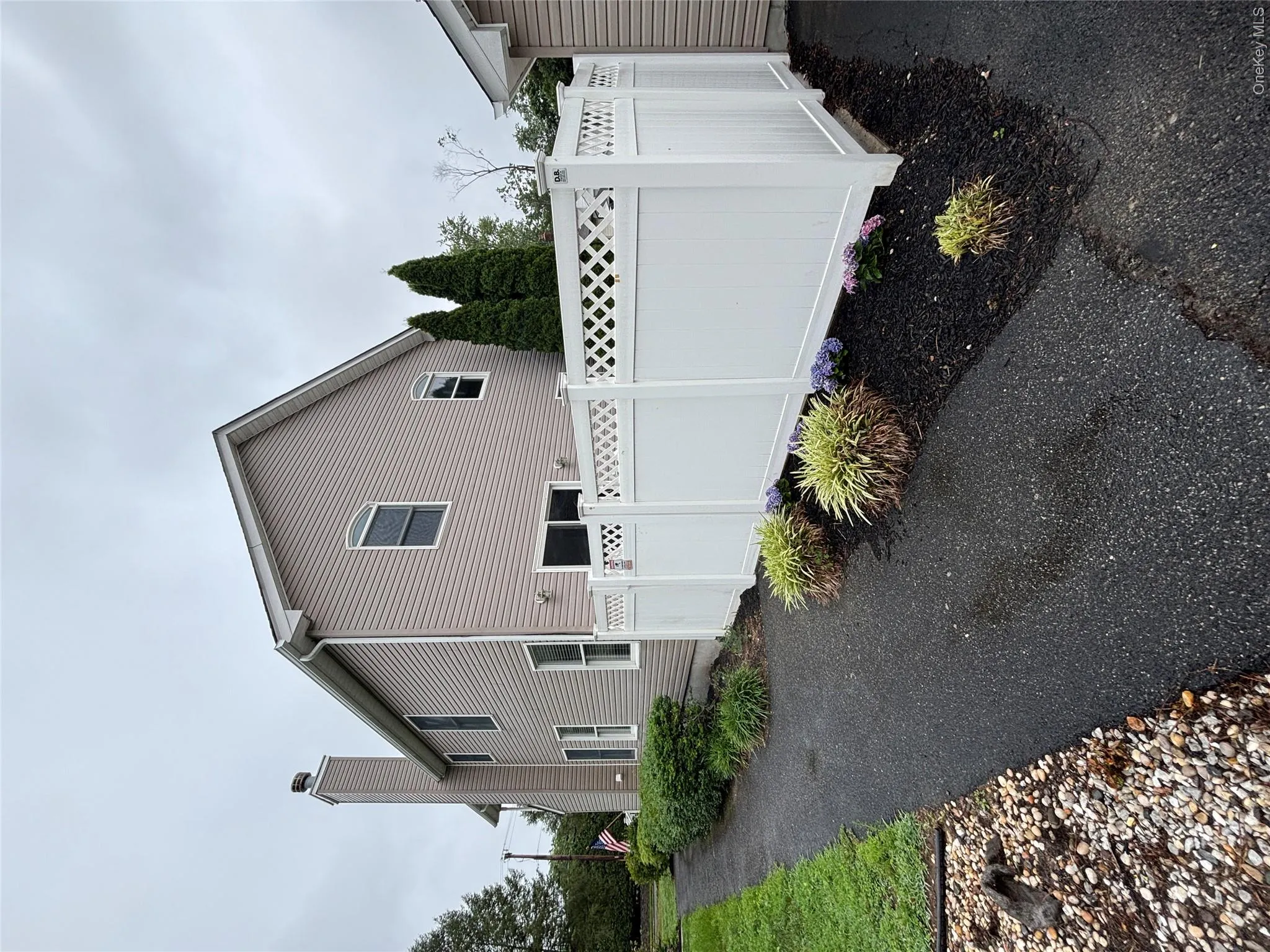 38 Hallock Avenue, Smithtown, NY, 3 Bedrooms Bedrooms, 6 Rooms Rooms,2 BathroomsBathrooms,Residential,For Rent,Hallock,0,1023162 38 Hallock Avenue, Smithtown, NY, 3 Bedrooms Bedrooms, 6 Rooms Rooms,2 BathroomsBathrooms,Residential,For Rent,Hallock,0,1023162