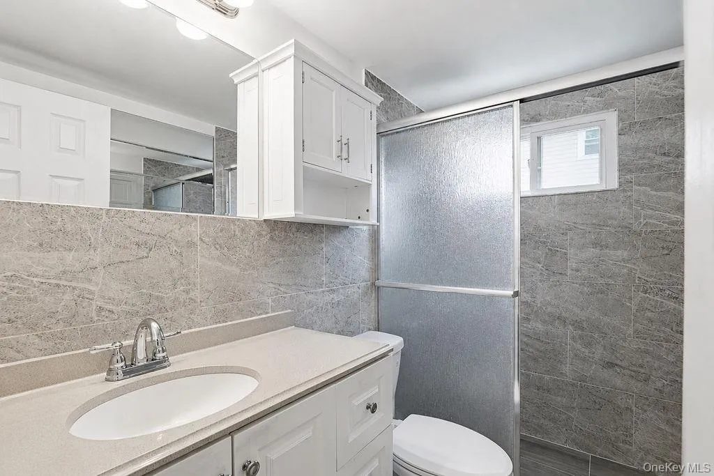218 Montana Avenue, Islip, NY, 6 Bedrooms Bedrooms, 9 Rooms Rooms,3 BathroomsBathrooms,Residential,For Rent,Montana,0,1023167 218 Montana Avenue, Islip, NY, 6 Bedrooms Bedrooms, 9 Rooms Rooms,3 BathroomsBathrooms,Residential,For Rent,Montana,0,1023167
