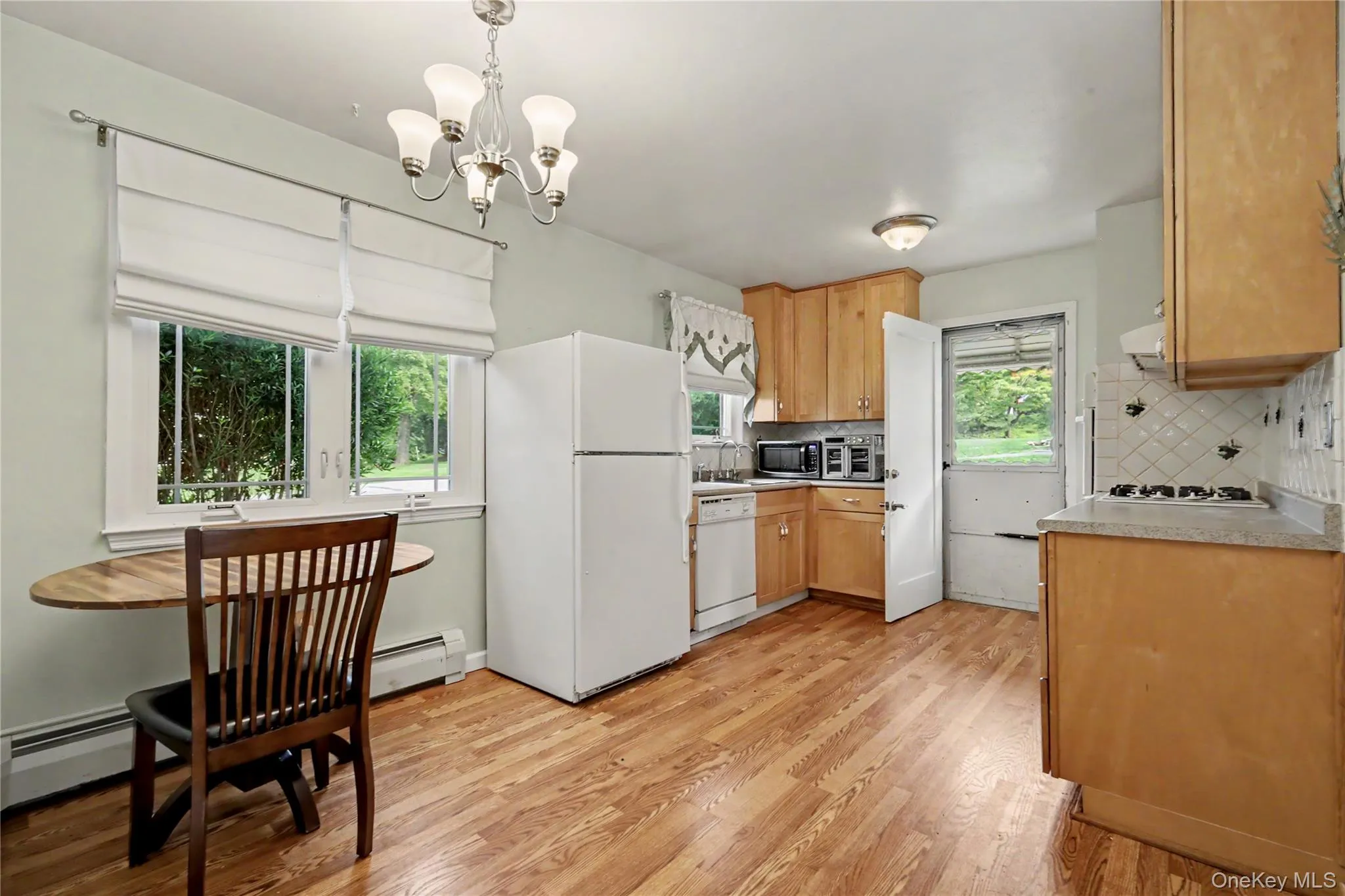 19 Cynthia Road, Cortlandt, NY, 3 Bedrooms Bedrooms, 6 Rooms Rooms,2 BathroomsBathrooms,Residential,For Rent,Cynthia,0,1023168 19 Cynthia Road, Cortlandt, NY, 3 Bedrooms Bedrooms, 6 Rooms Rooms,2 BathroomsBathrooms,Residential,For Rent,Cynthia,0,1023168