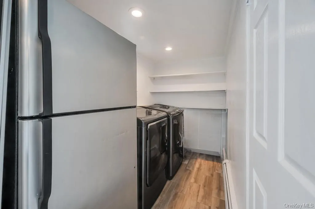 105 Ernest Street, Oyster Bay, NY, 3 Bedrooms Bedrooms, 7 Rooms Rooms,2 BathroomsBathrooms,Residential,For Rent,Ernest,0,1023171 105 Ernest Street, Oyster Bay, NY, 3 Bedrooms Bedrooms, 7 Rooms Rooms,2 BathroomsBathrooms,Residential,For Rent,Ernest,0,1023171