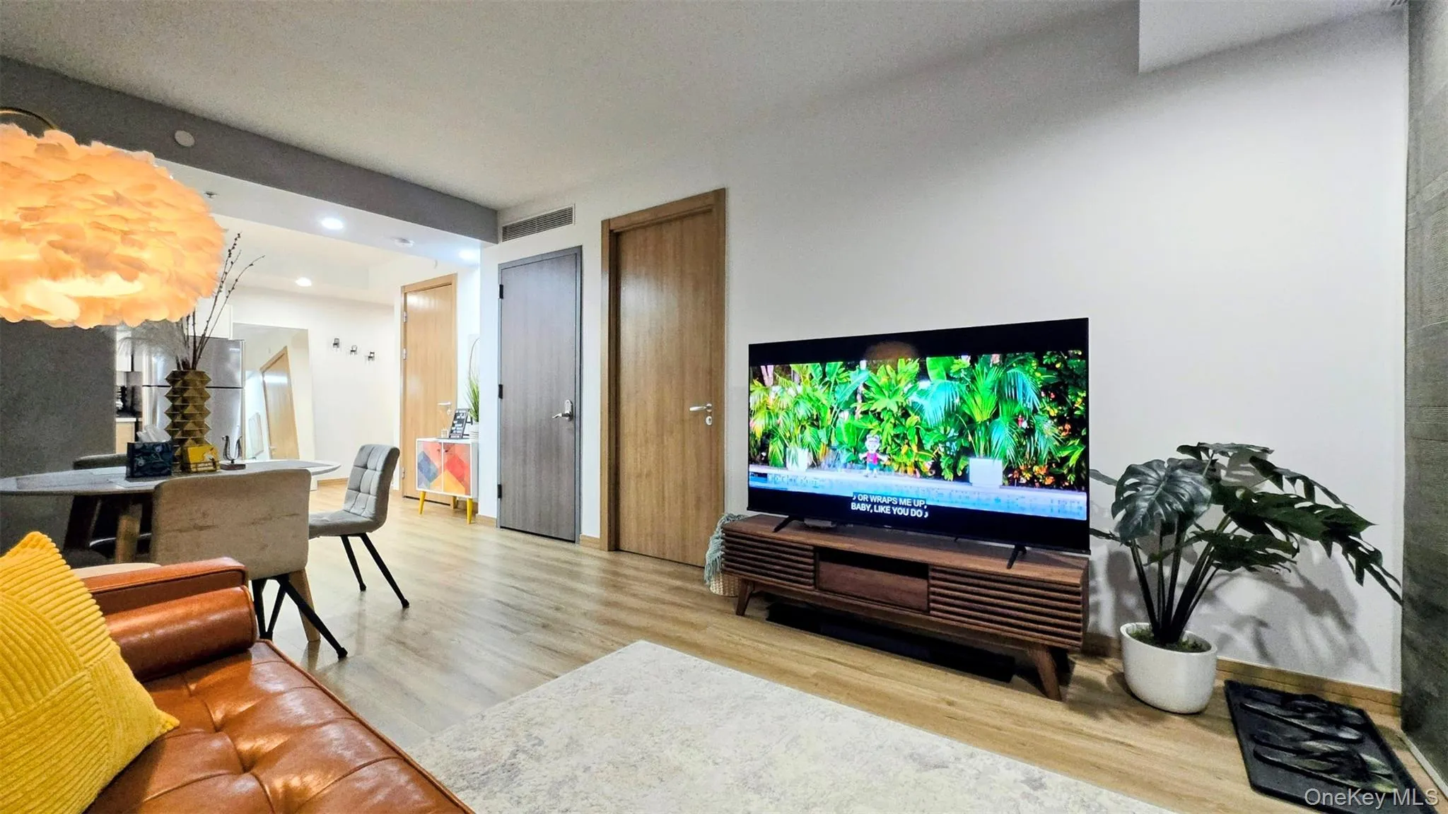 131-11 Fowler Avenue, New York, NY, 1 Bedroom Bedrooms, 4 Rooms Rooms,1 BathroomBathrooms,Residential,For Rent,Fowler,0,1023172 131-11 Fowler Avenue, New York, NY, 1 Bedroom Bedrooms, 4 Rooms Rooms,1 BathroomBathrooms,Residential,For Rent,Fowler,0,1023172