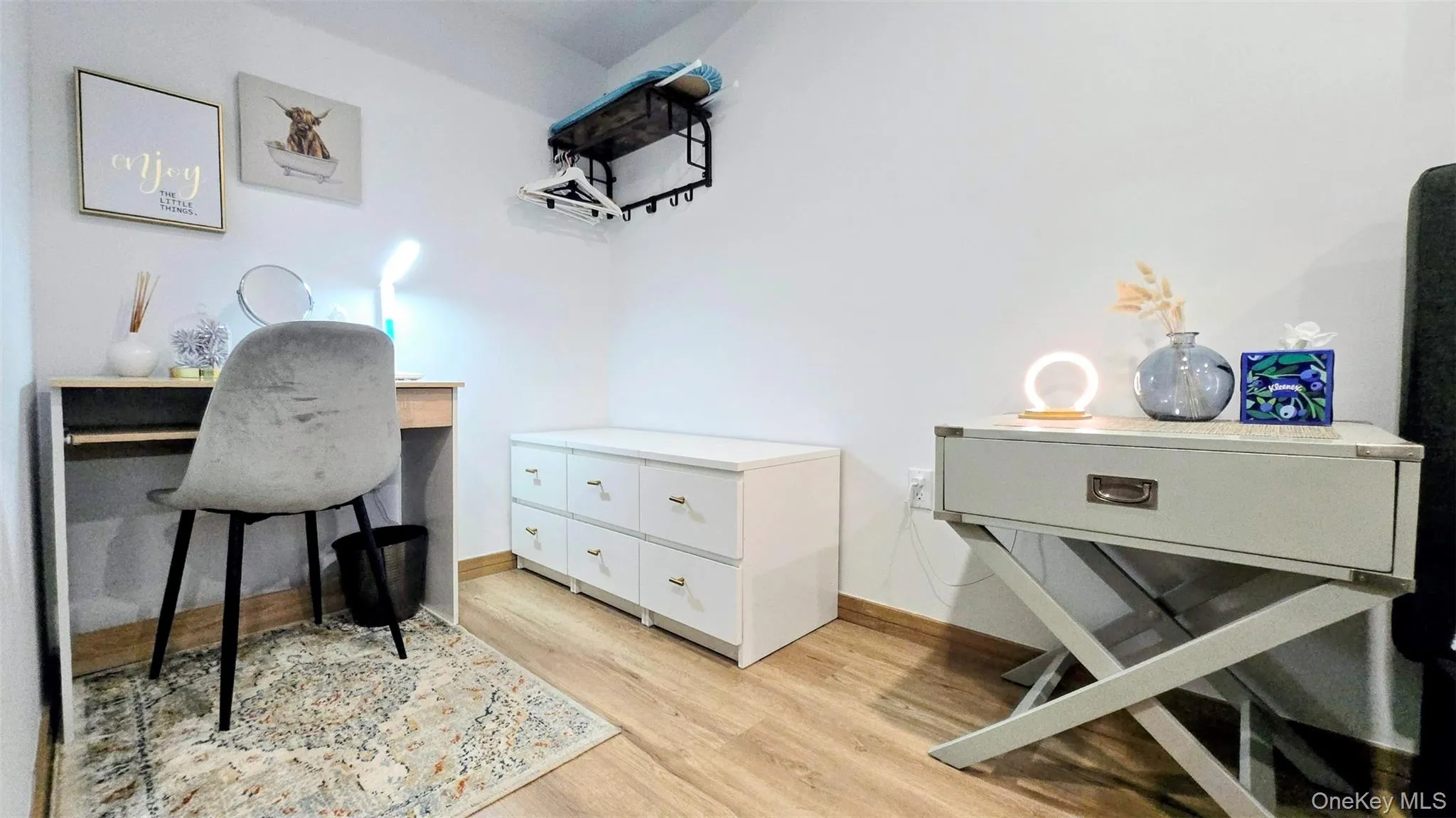 131-11 Fowler Avenue, New York, NY, 1 Bedroom Bedrooms, 4 Rooms Rooms,1 BathroomBathrooms,Residential,For Rent,Fowler,0,1023172 131-11 Fowler Avenue, New York, NY, 1 Bedroom Bedrooms, 4 Rooms Rooms,1 BathroomBathrooms,Residential,For Rent,Fowler,0,1023172