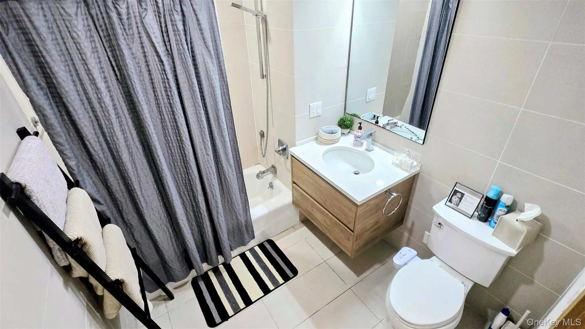 131-11 Fowler Avenue, New York, NY, 1 Bedroom Bedrooms, 4 Rooms Rooms,1 BathroomBathrooms,Residential,For Rent,Fowler,0,1023172 131-11 Fowler Avenue, New York, NY, 1 Bedroom Bedrooms, 4 Rooms Rooms,1 BathroomBathrooms,Residential,For Rent,Fowler,0,1023172