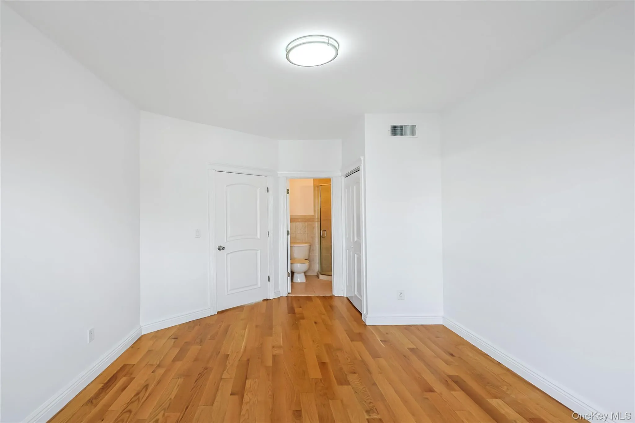 8807 Bay 16th Street, New York, NY, 3 Bedrooms Bedrooms, 4 Rooms Rooms,2 BathroomsBathrooms,Residential,For Rent,Bay 16th,0,1023176 8807 Bay 16th Street, New York, NY, 3 Bedrooms Bedrooms, 4 Rooms Rooms,2 BathroomsBathrooms,Residential,For Rent,Bay 16th,0,1023176