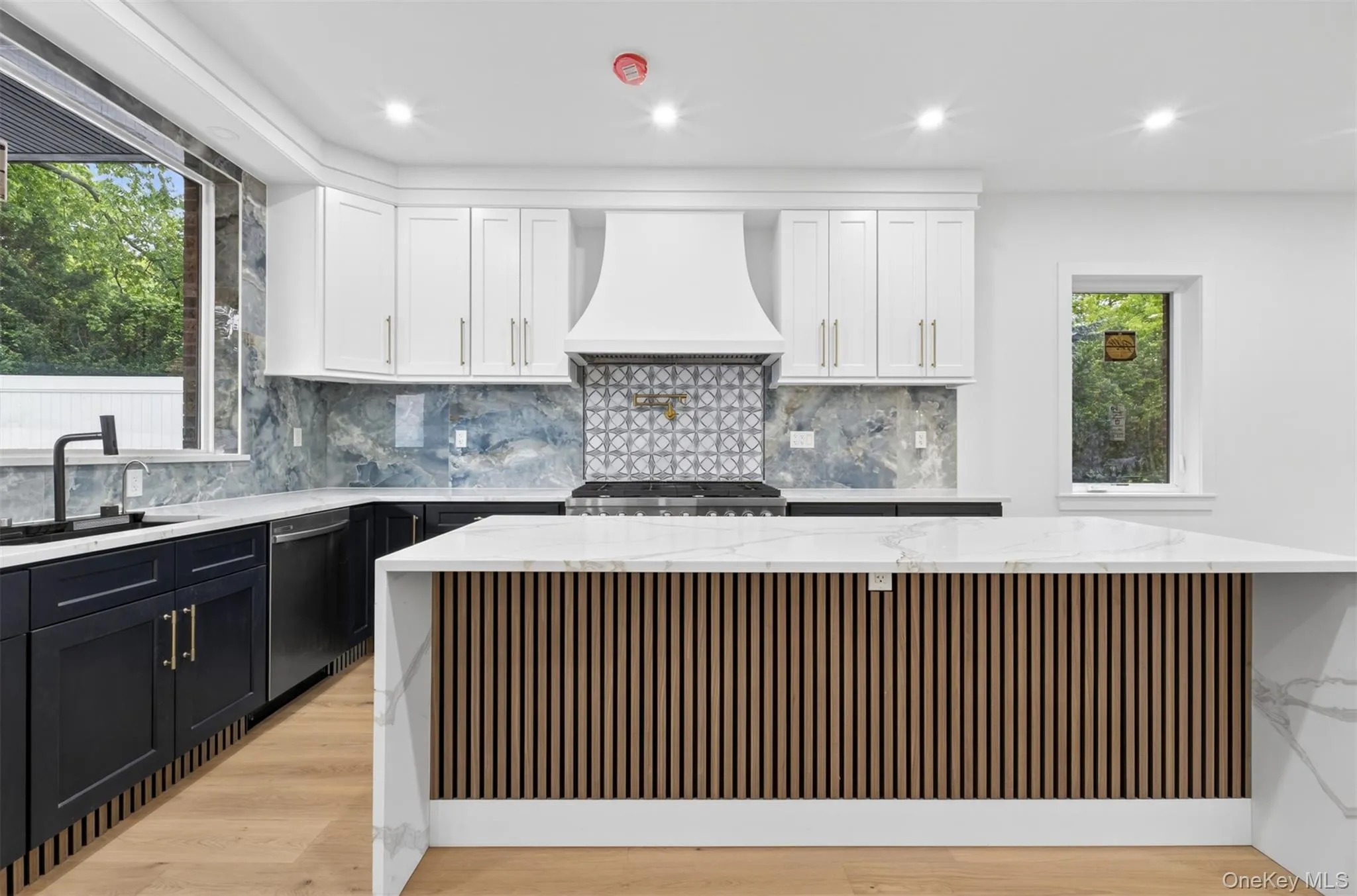 8366 Charlecote Ridge, New York, NY, 3 Bedrooms Bedrooms, 7 Rooms Rooms,4 BathroomsBathrooms,Residential,For Rent,Charlecote,0,1023182 8366 Charlecote Ridge, New York, NY, 3 Bedrooms Bedrooms, 7 Rooms Rooms,4 BathroomsBathrooms,Residential,For Rent,Charlecote,0,1023182