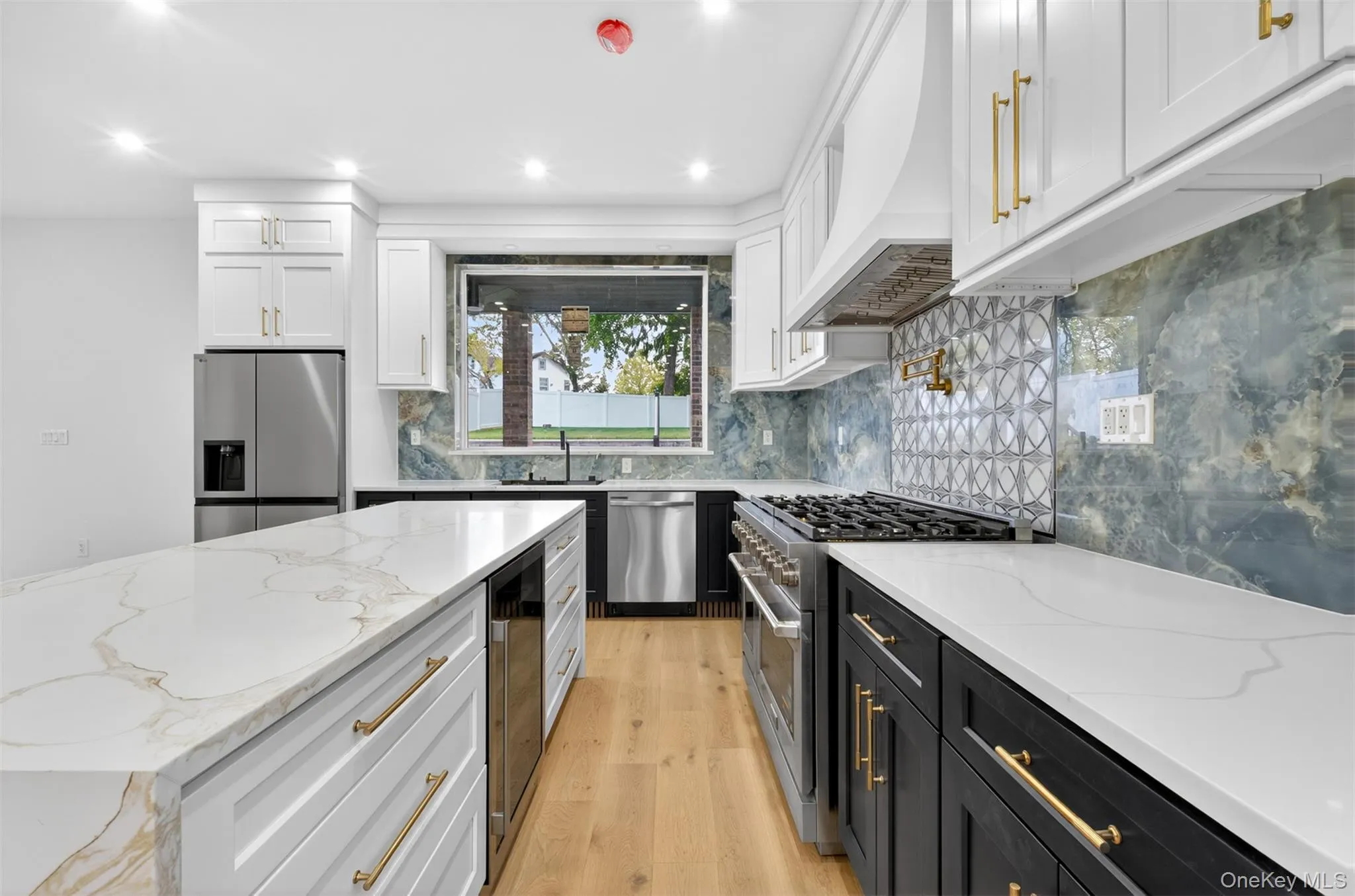 8366 Charlecote Ridge, New York, NY, 3 Bedrooms Bedrooms, 7 Rooms Rooms,4 BathroomsBathrooms,Residential,For Rent,Charlecote,0,1023182 8366 Charlecote Ridge, New York, NY, 3 Bedrooms Bedrooms, 7 Rooms Rooms,4 BathroomsBathrooms,Residential,For Rent,Charlecote,0,1023182