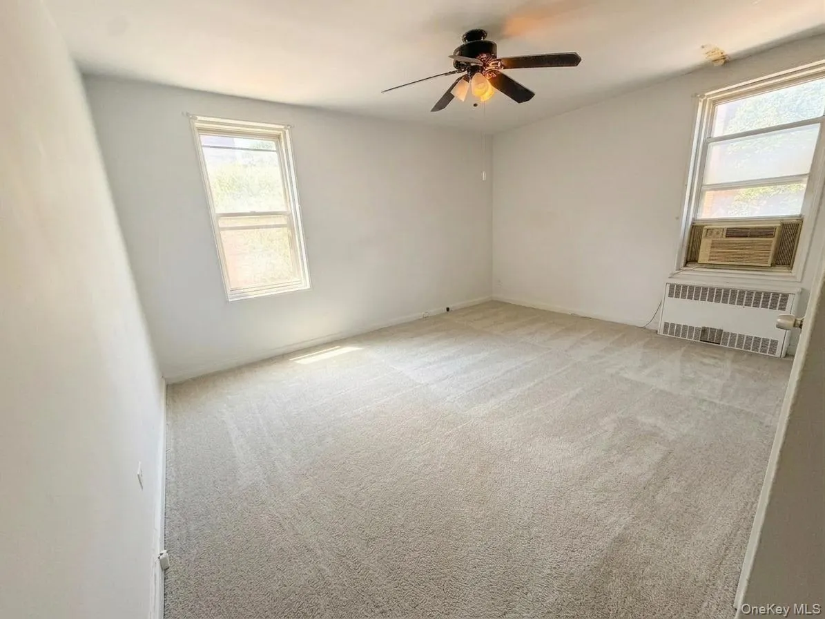 2232 Brigham Street, New York, NY, 2 Bedrooms Bedrooms, 5 Rooms Rooms,1 BathroomBathrooms,Residential,For Rent,Brigham,0,1023184 2232 Brigham Street, New York, NY, 2 Bedrooms Bedrooms, 5 Rooms Rooms,1 BathroomBathrooms,Residential,For Rent,Brigham,0,1023184