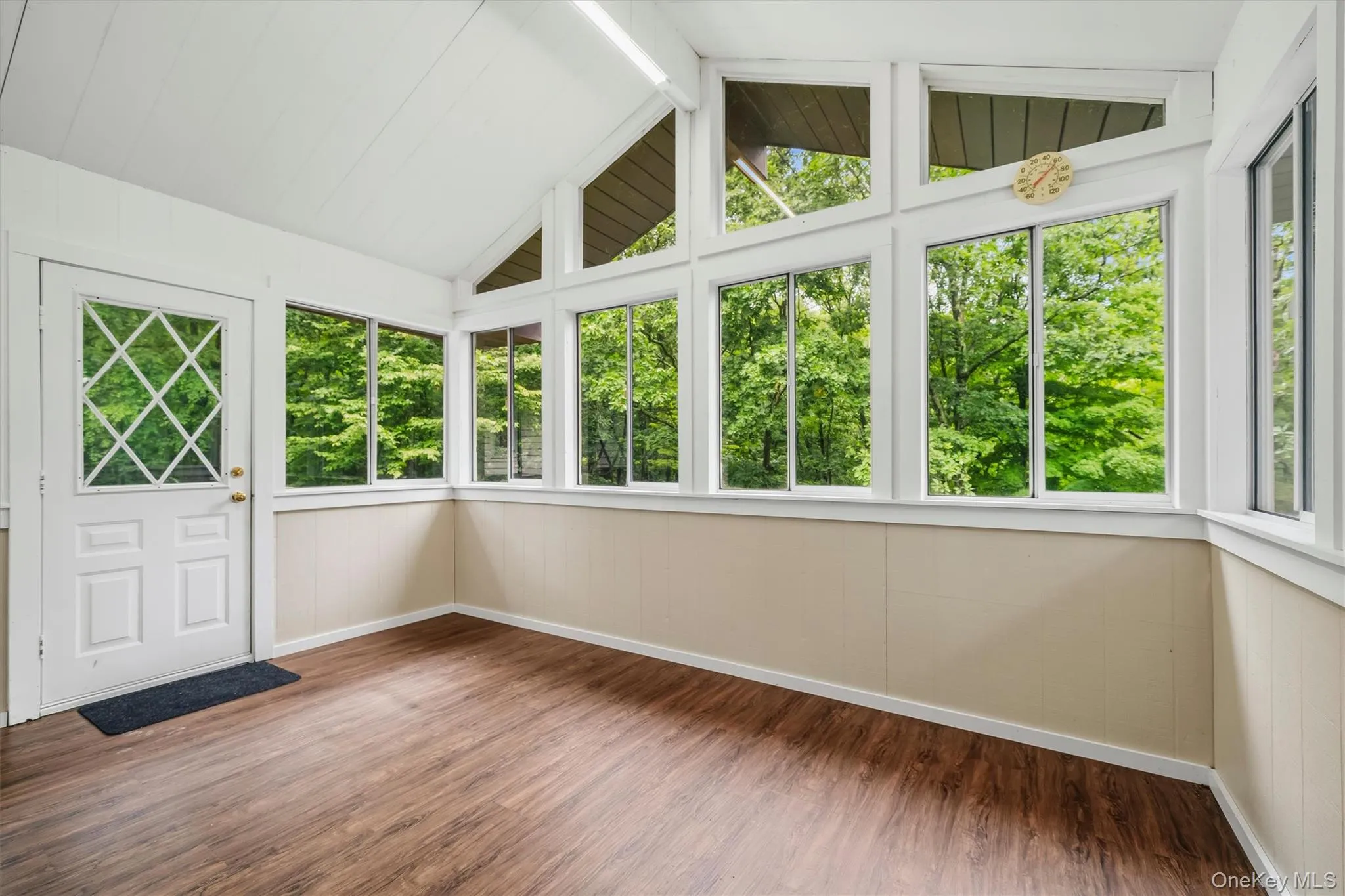 27 Jean Drive, Monroe, NY, 4 Bedrooms Bedrooms, 9 Rooms Rooms,2 BathroomsBathrooms,Residential,For Rent,Jean,0,1023187 27 Jean Drive, Monroe, NY, 4 Bedrooms Bedrooms, 9 Rooms Rooms,2 BathroomsBathrooms,Residential,For Rent,Jean,0,1023187