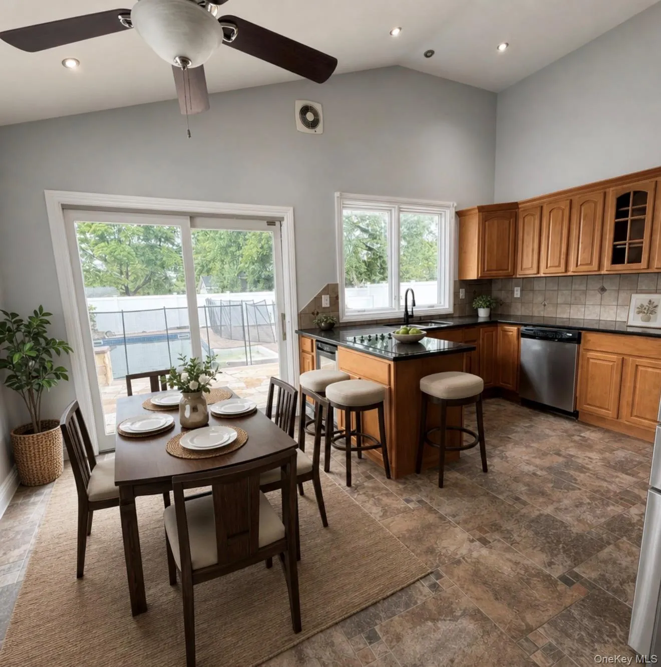 254 Park Avenue, Hempstead, NY, 2 Bedrooms Bedrooms, 10 Rooms Rooms,2 BathroomsBathrooms,Residential,For Rent,Park,0,1023190 254 Park Avenue, Hempstead, NY, 2 Bedrooms Bedrooms, 10 Rooms Rooms,2 BathroomsBathrooms,Residential,For Rent,Park,0,1023190