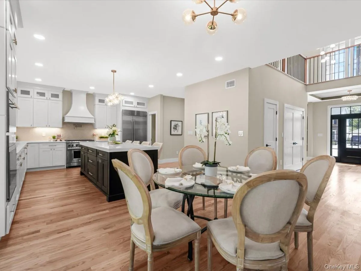 8 Brixton Road, Hempstead, NY, 5 Bedrooms Bedrooms, 10 Rooms Rooms,6 BathroomsBathrooms,Residential,For Rent,Brixton,0,1023191 8 Brixton Road, Hempstead, NY, 5 Bedrooms Bedrooms, 10 Rooms Rooms,6 BathroomsBathrooms,Residential,For Rent,Brixton,0,1023191