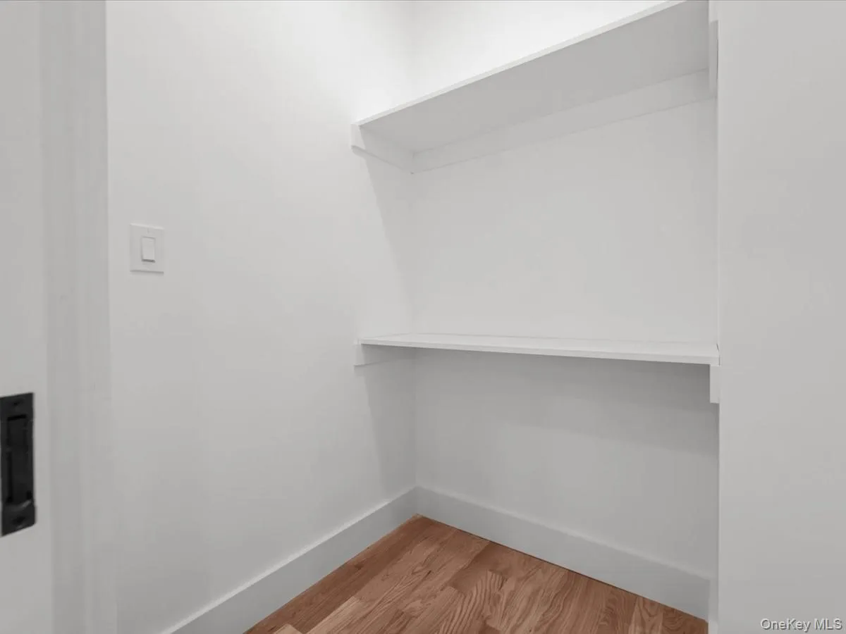 8 Brixton Road, Hempstead, NY, 5 Bedrooms Bedrooms, 10 Rooms Rooms,6 BathroomsBathrooms,Residential,For Rent,Brixton,0,1023191 8 Brixton Road, Hempstead, NY, 5 Bedrooms Bedrooms, 10 Rooms Rooms,6 BathroomsBathrooms,Residential,For Rent,Brixton,0,1023191