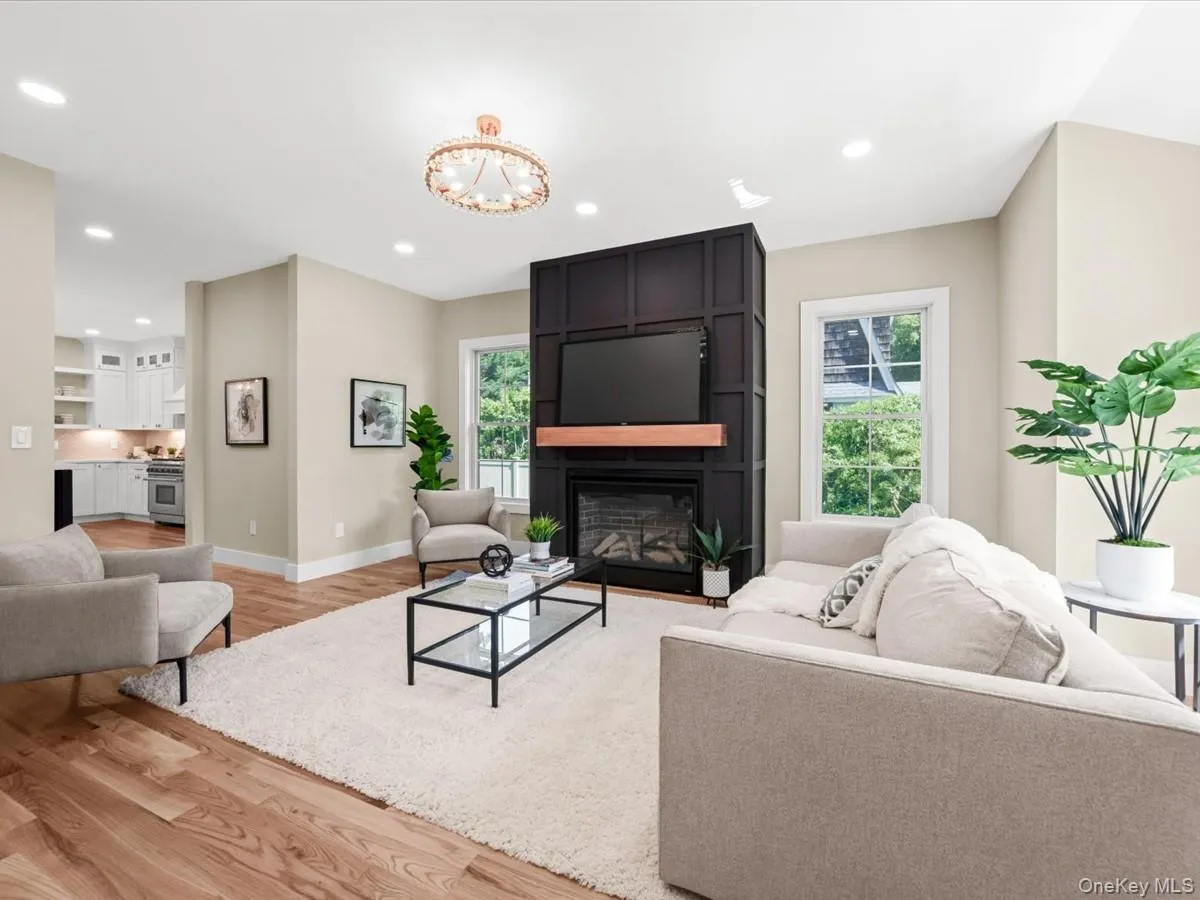8 Brixton Road, Hempstead, NY, 5 Bedrooms Bedrooms, 10 Rooms Rooms,6 BathroomsBathrooms,Residential,For Rent,Brixton,0,1023191 8 Brixton Road, Hempstead, NY, 5 Bedrooms Bedrooms, 10 Rooms Rooms,6 BathroomsBathrooms,Residential,For Rent,Brixton,0,1023191