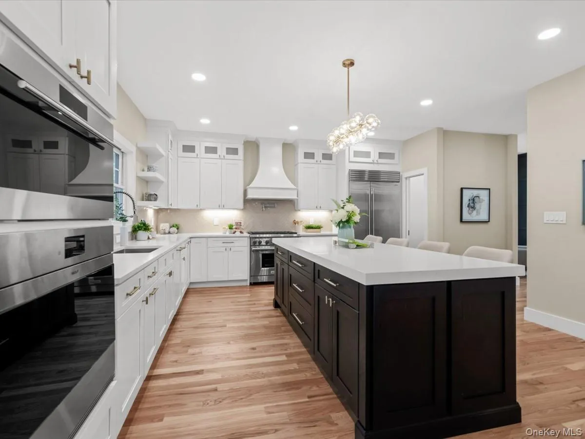 8 Brixton Road, Hempstead, NY, 5 Bedrooms Bedrooms, 10 Rooms Rooms,6 BathroomsBathrooms,Residential,For Rent,Brixton,0,1023191 8 Brixton Road, Hempstead, NY, 5 Bedrooms Bedrooms, 10 Rooms Rooms,6 BathroomsBathrooms,Residential,For Rent,Brixton,0,1023191