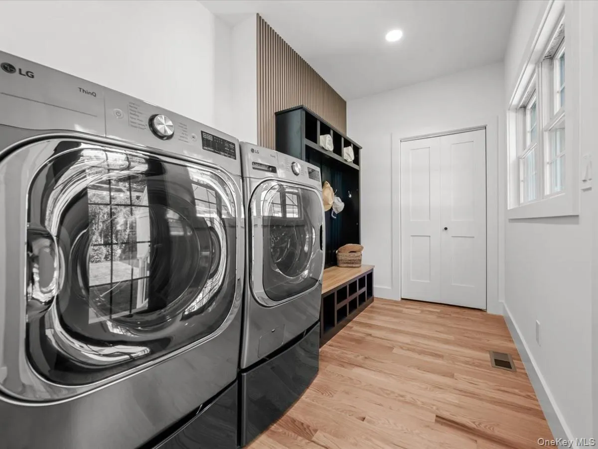 8 Brixton Road, Hempstead, NY, 5 Bedrooms Bedrooms, 10 Rooms Rooms,6 BathroomsBathrooms,Residential,For Rent,Brixton,0,1023191 8 Brixton Road, Hempstead, NY, 5 Bedrooms Bedrooms, 10 Rooms Rooms,6 BathroomsBathrooms,Residential,For Rent,Brixton,0,1023191