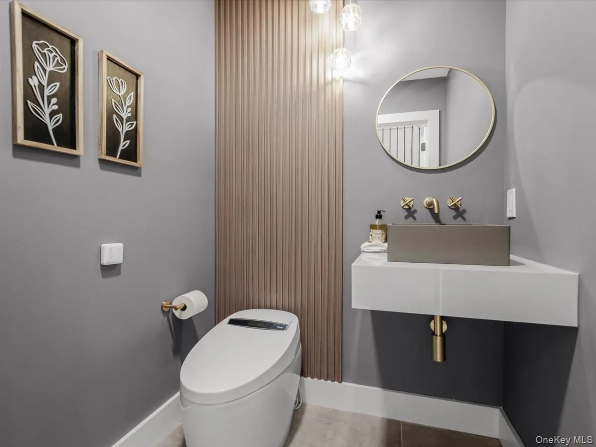 8 Brixton Road, Hempstead, NY, 5 Bedrooms Bedrooms, 10 Rooms Rooms,6 BathroomsBathrooms,Residential,For Rent,Brixton,0,1023191 8 Brixton Road, Hempstead, NY, 5 Bedrooms Bedrooms, 10 Rooms Rooms,6 BathroomsBathrooms,Residential,For Rent,Brixton,0,1023191