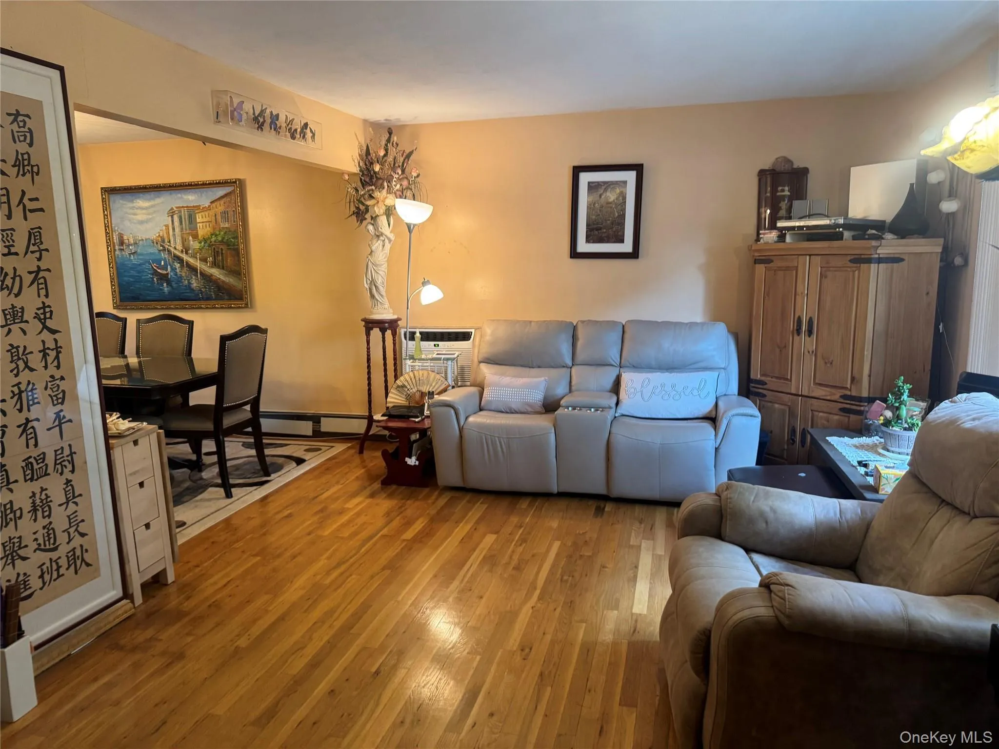 59 Bushwick Street, Huntington, NY, 5 Bedrooms Bedrooms, 9 Rooms Rooms,3 BathroomsBathrooms,Residential,For Rent,Bushwick,0,1023194 59 Bushwick Street, Huntington, NY, 5 Bedrooms Bedrooms, 9 Rooms Rooms,3 BathroomsBathrooms,Residential,For Rent,Bushwick,0,1023194